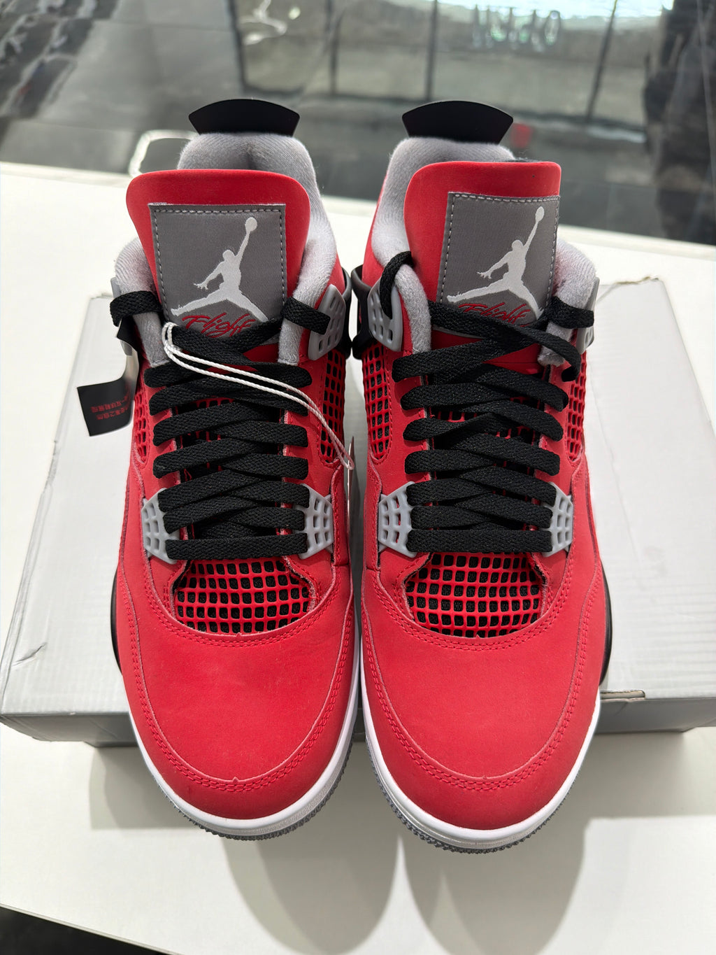 Jordan 4 Retro "Toro Bravo"