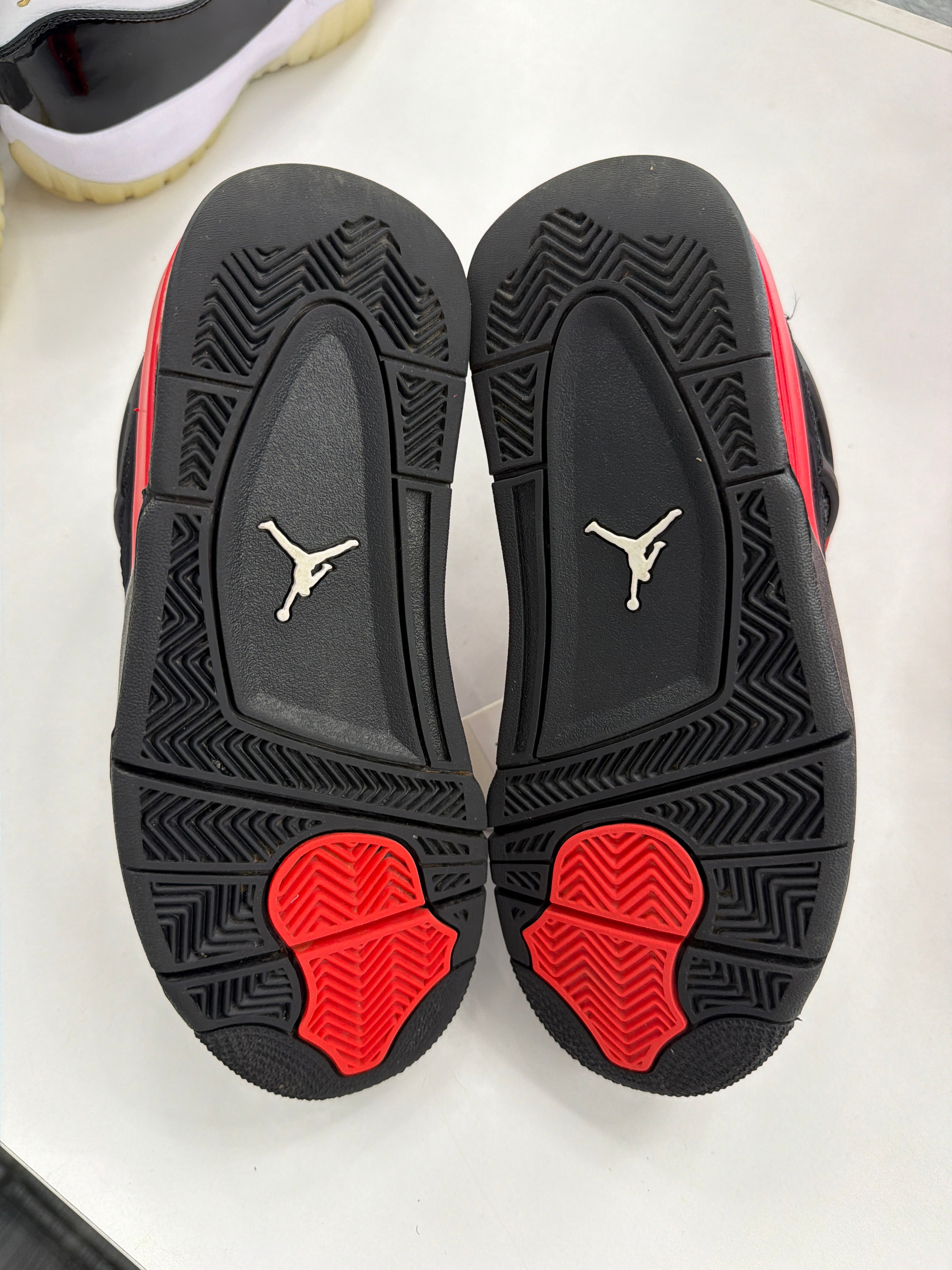 Jordan 4 Retro 'Red Thunder' (NO BOX)
