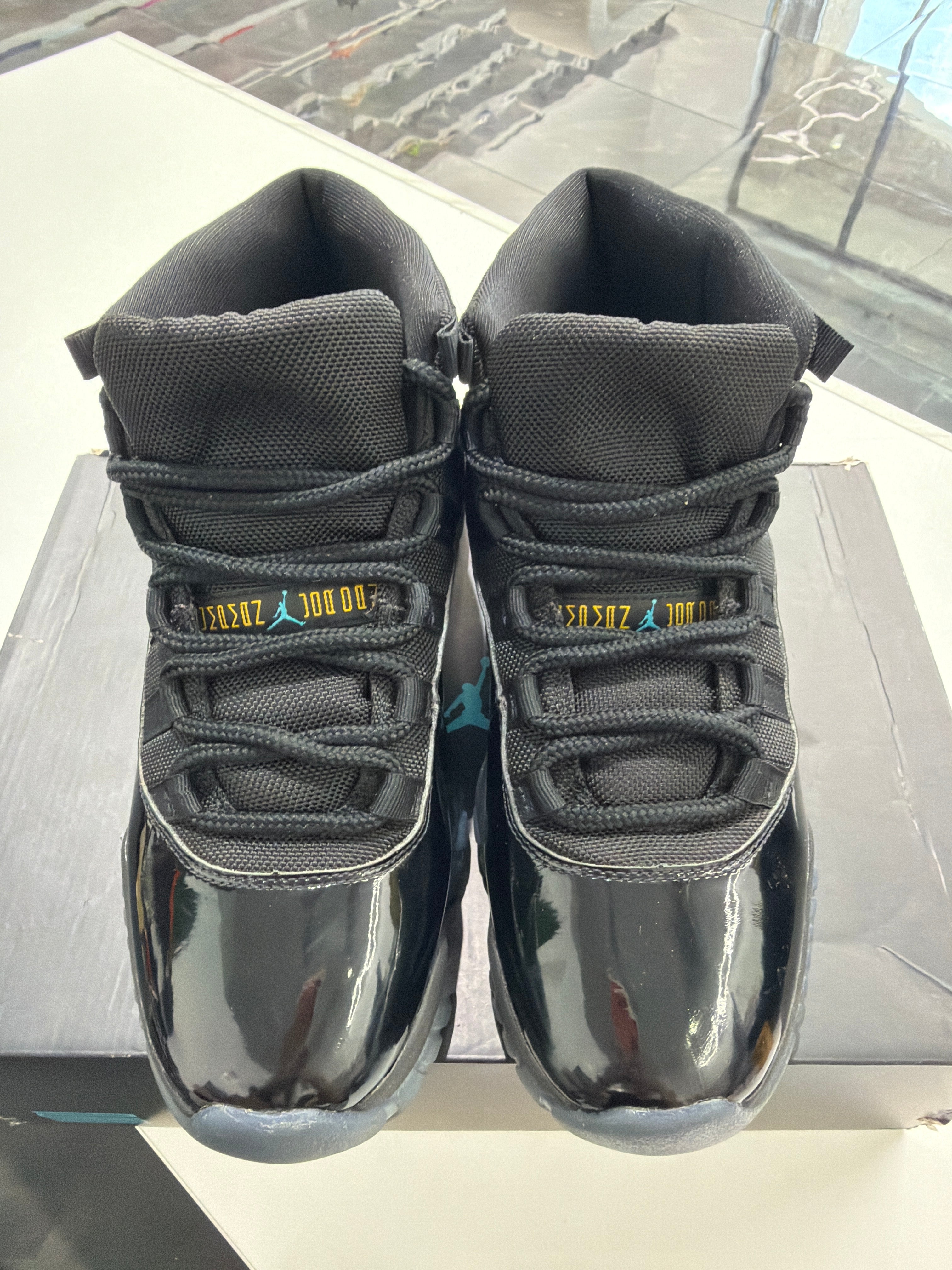 Jordan 11 gamma blue (2025)