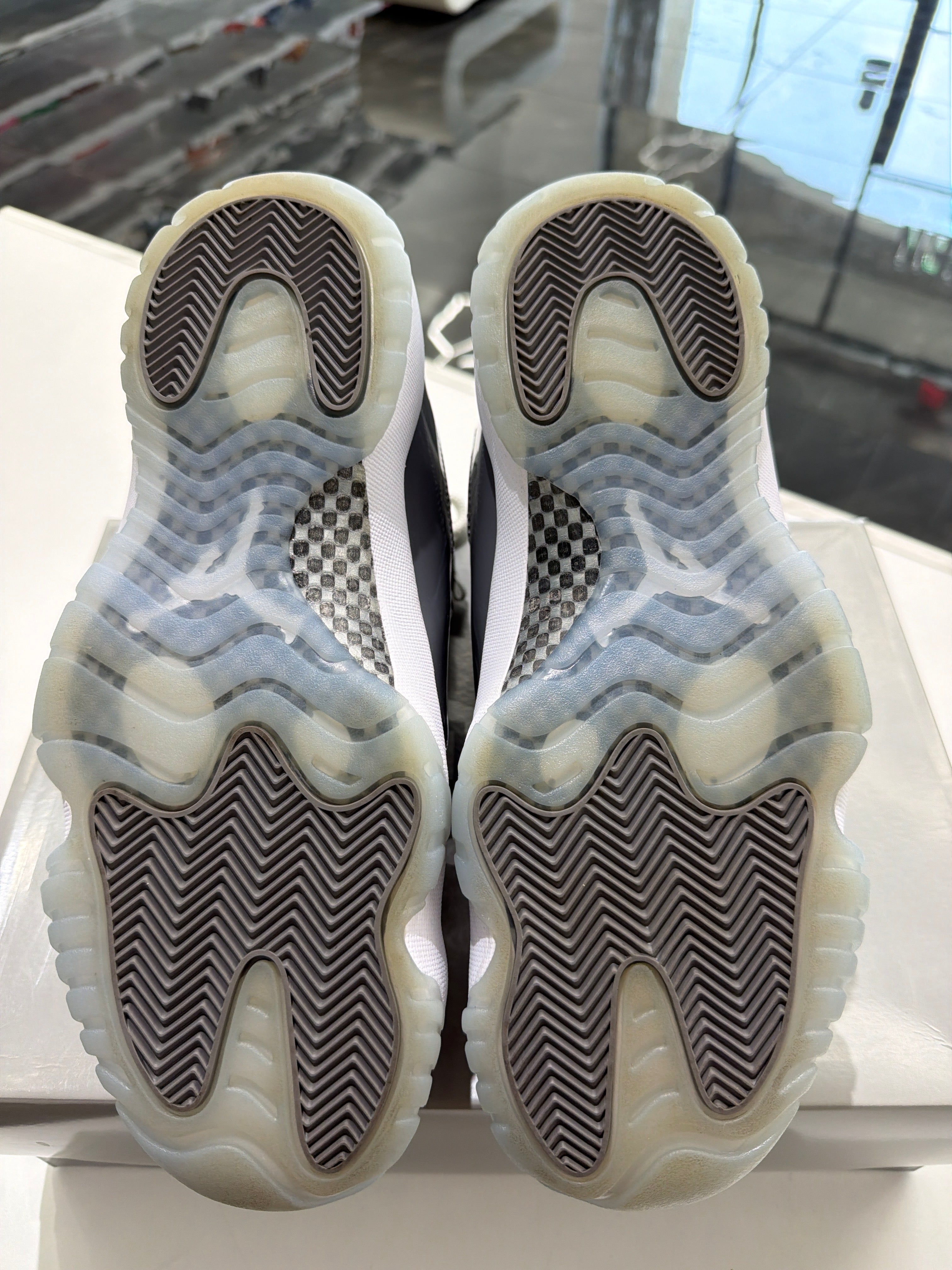 Jordan 11 cool grey