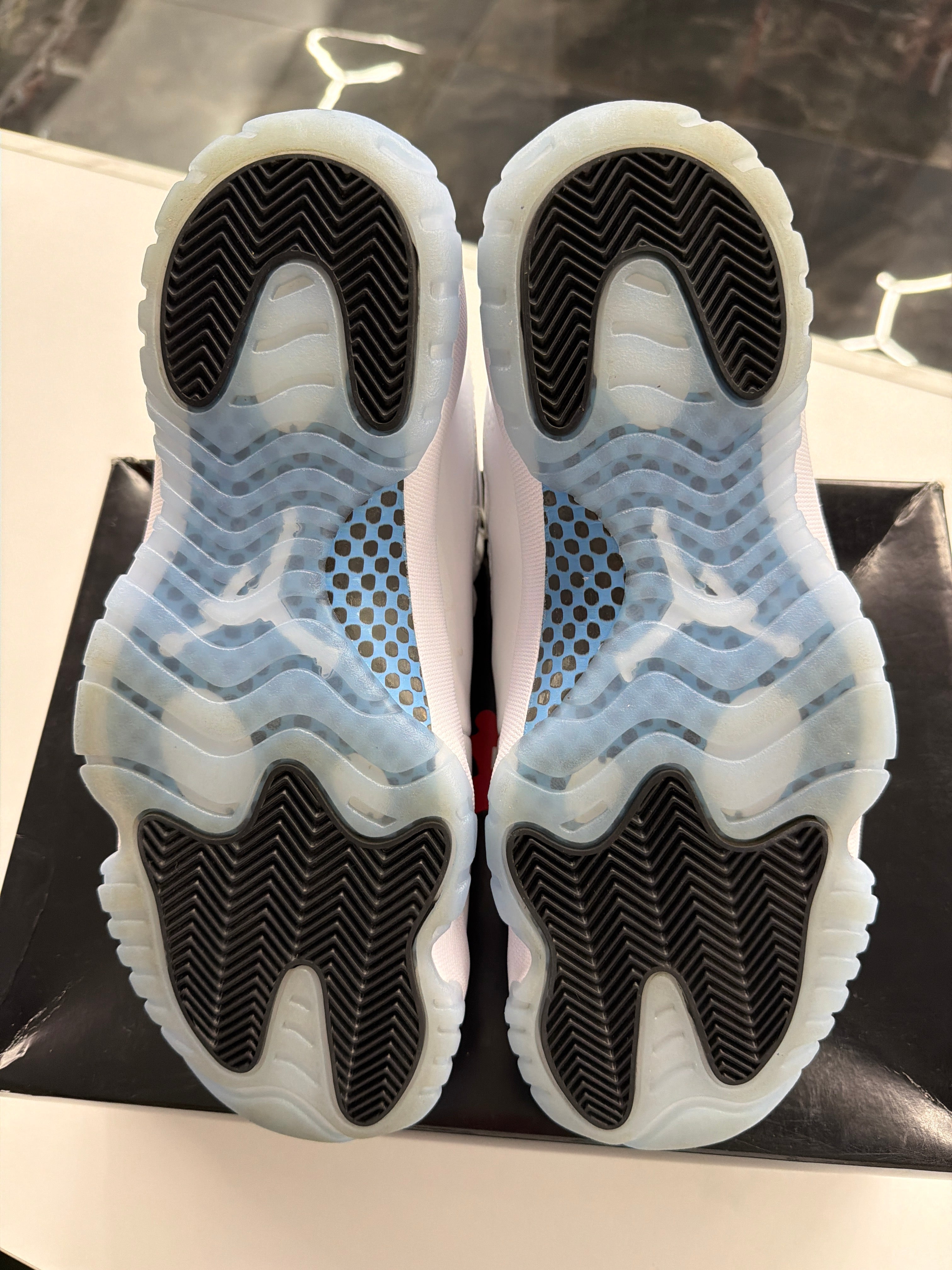 Jordan 11 Retro "Legend Blue"