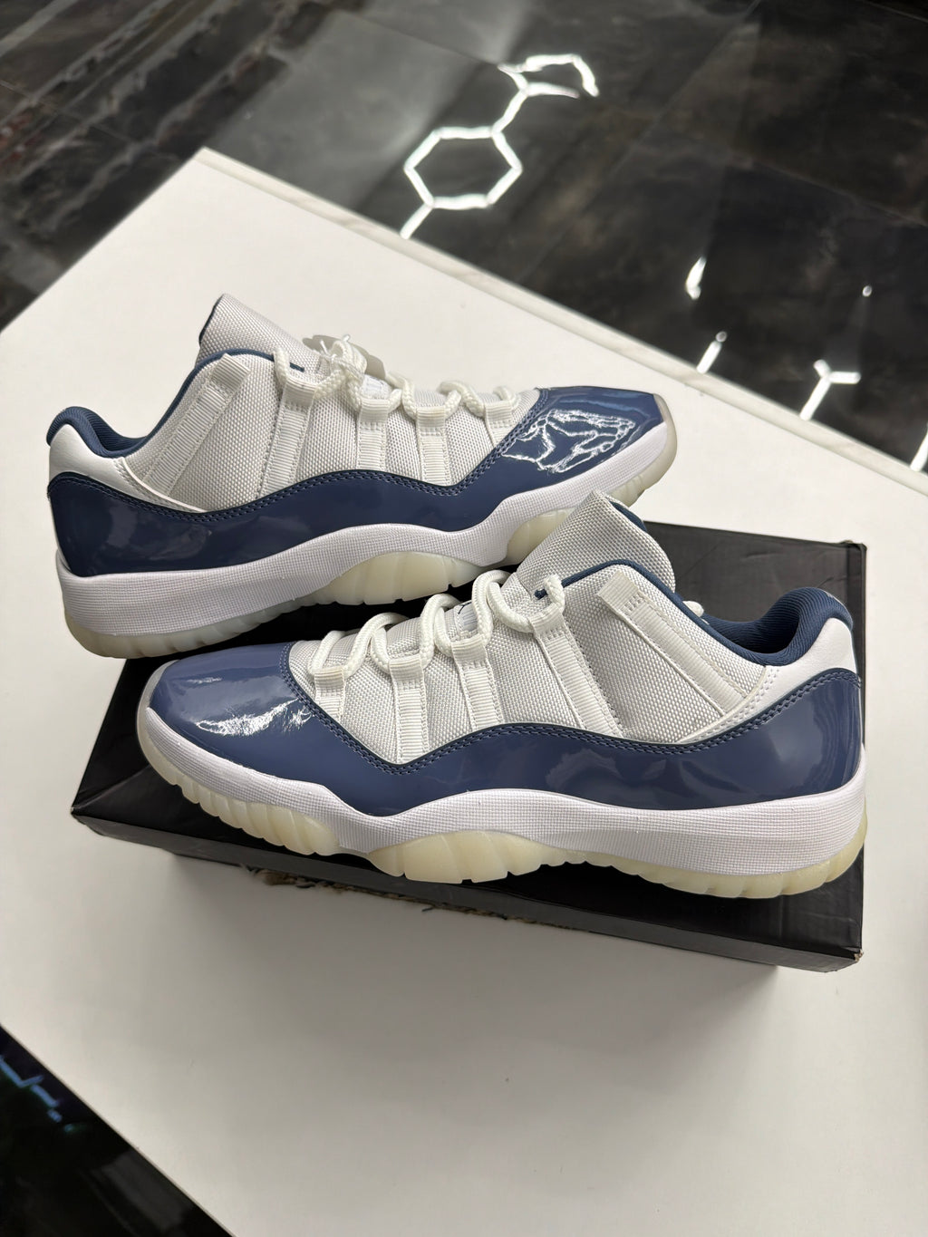 Jordan 11 Retro Low "Diffused Blue" (REPLACEMENT BOX)