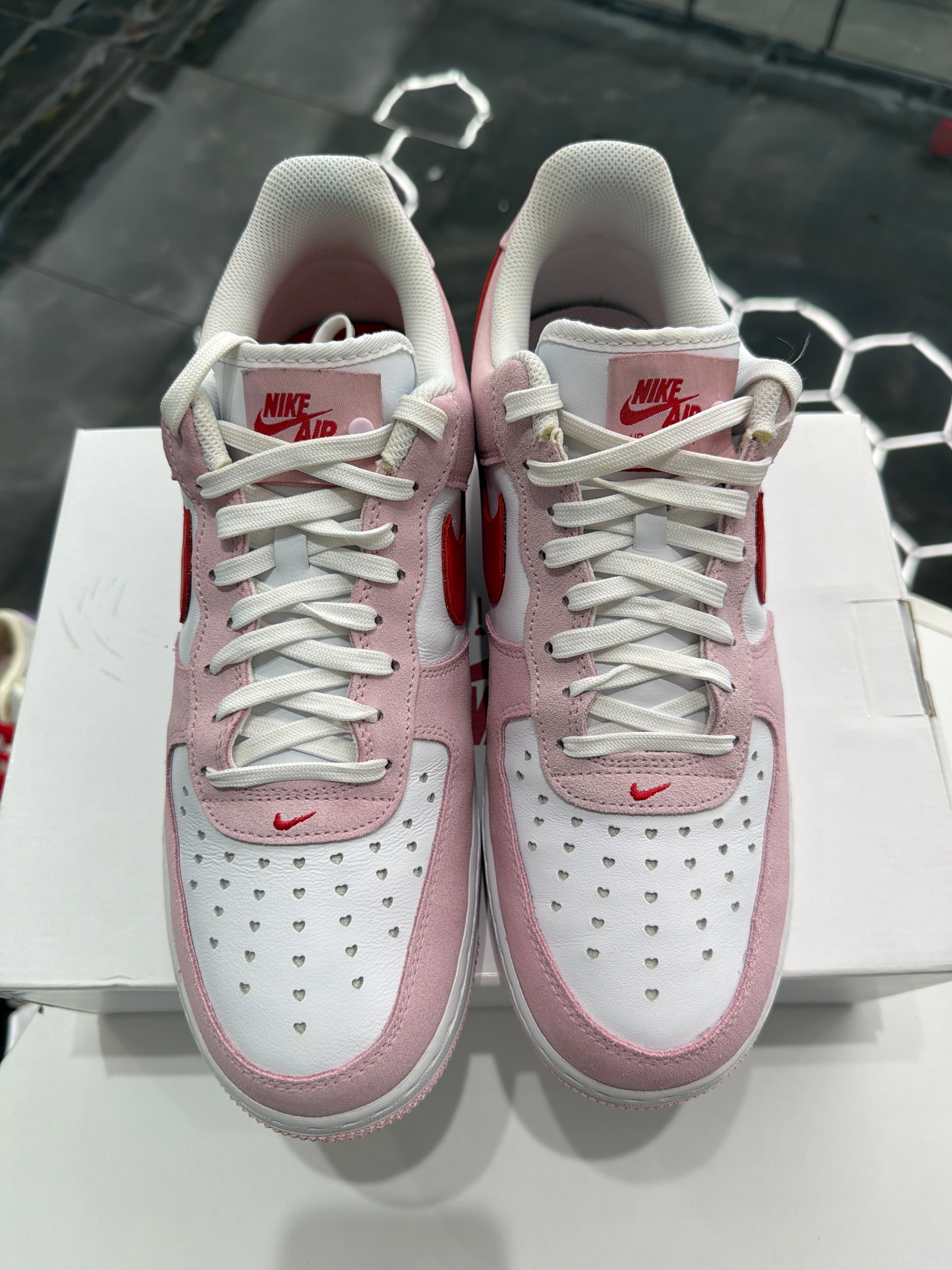 Nike Air Force 1 low 07 Valentine’s Day love letter