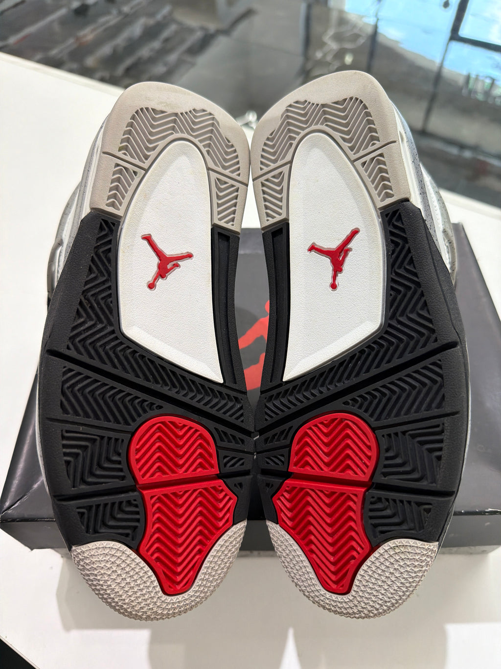 Jordan 4 white cement