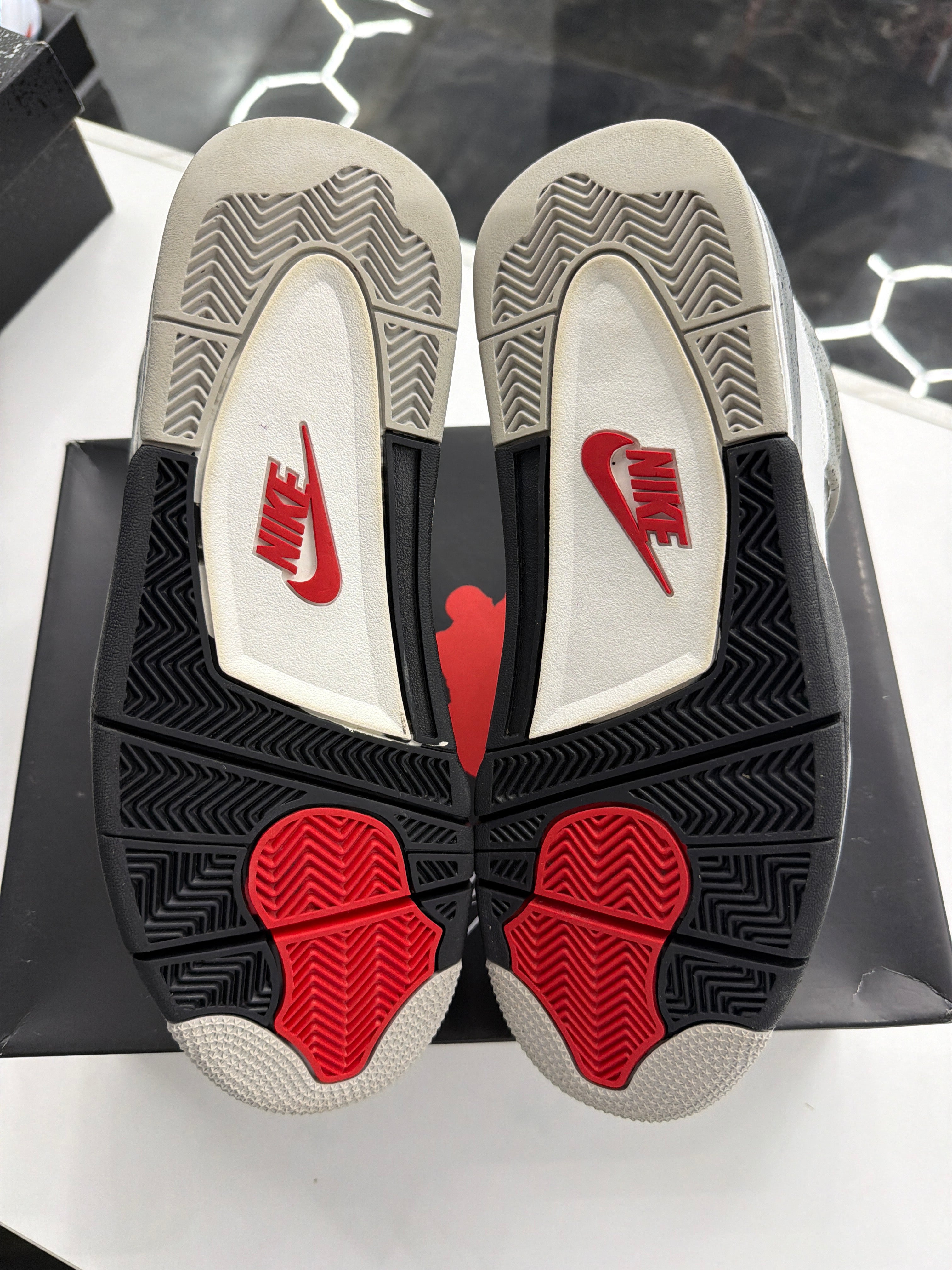 Jordan 4 Retro "White Cement"
