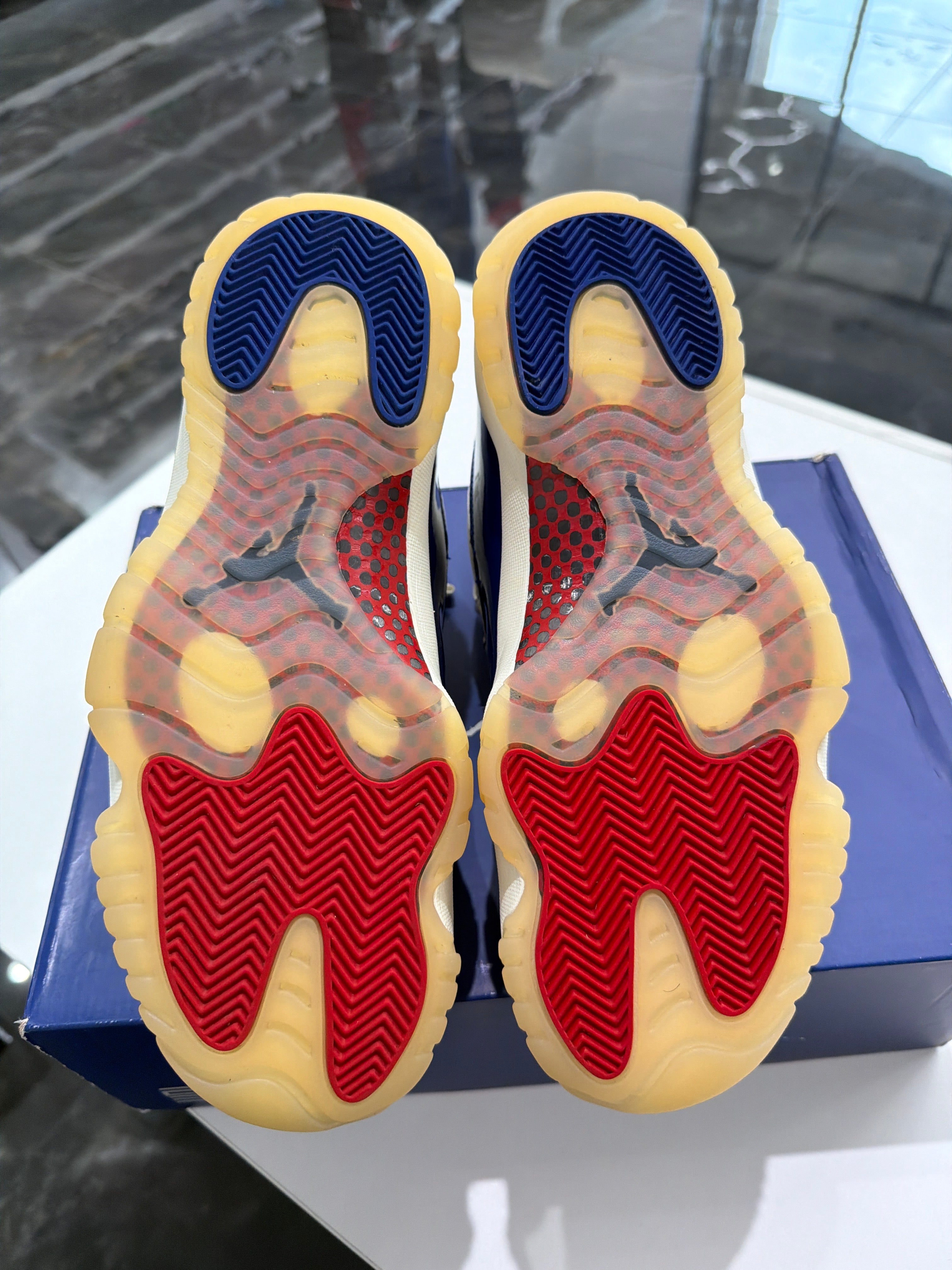 Jordan 11 Retro "Rare Air"