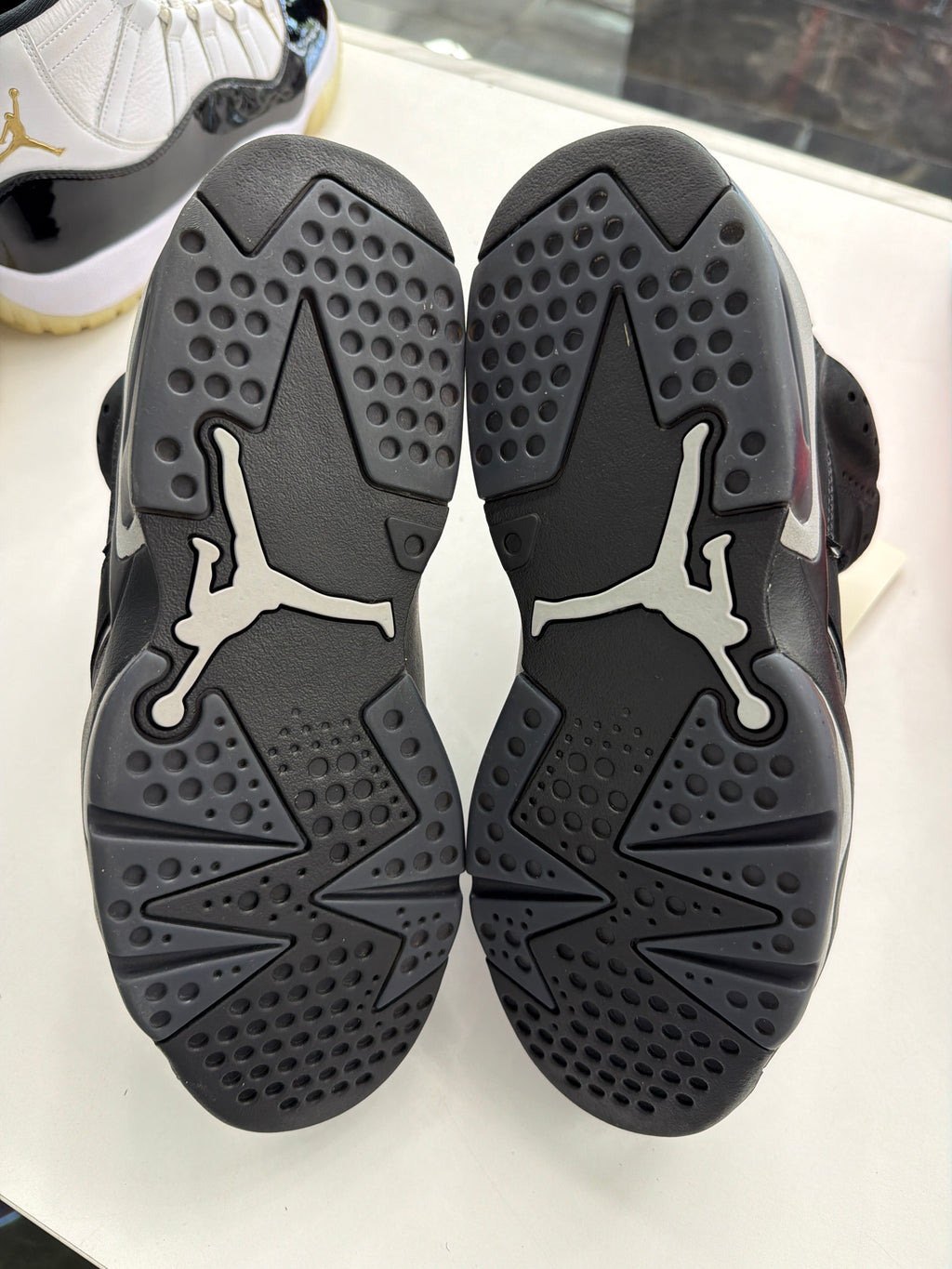 Jordan 6 "Cap and Gown" (NO BOX)