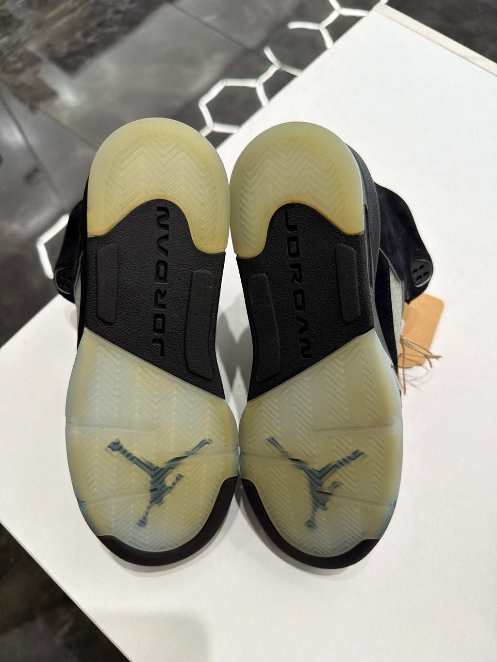 Jordan 5 Retro OG "Black Metallic Reimagined"