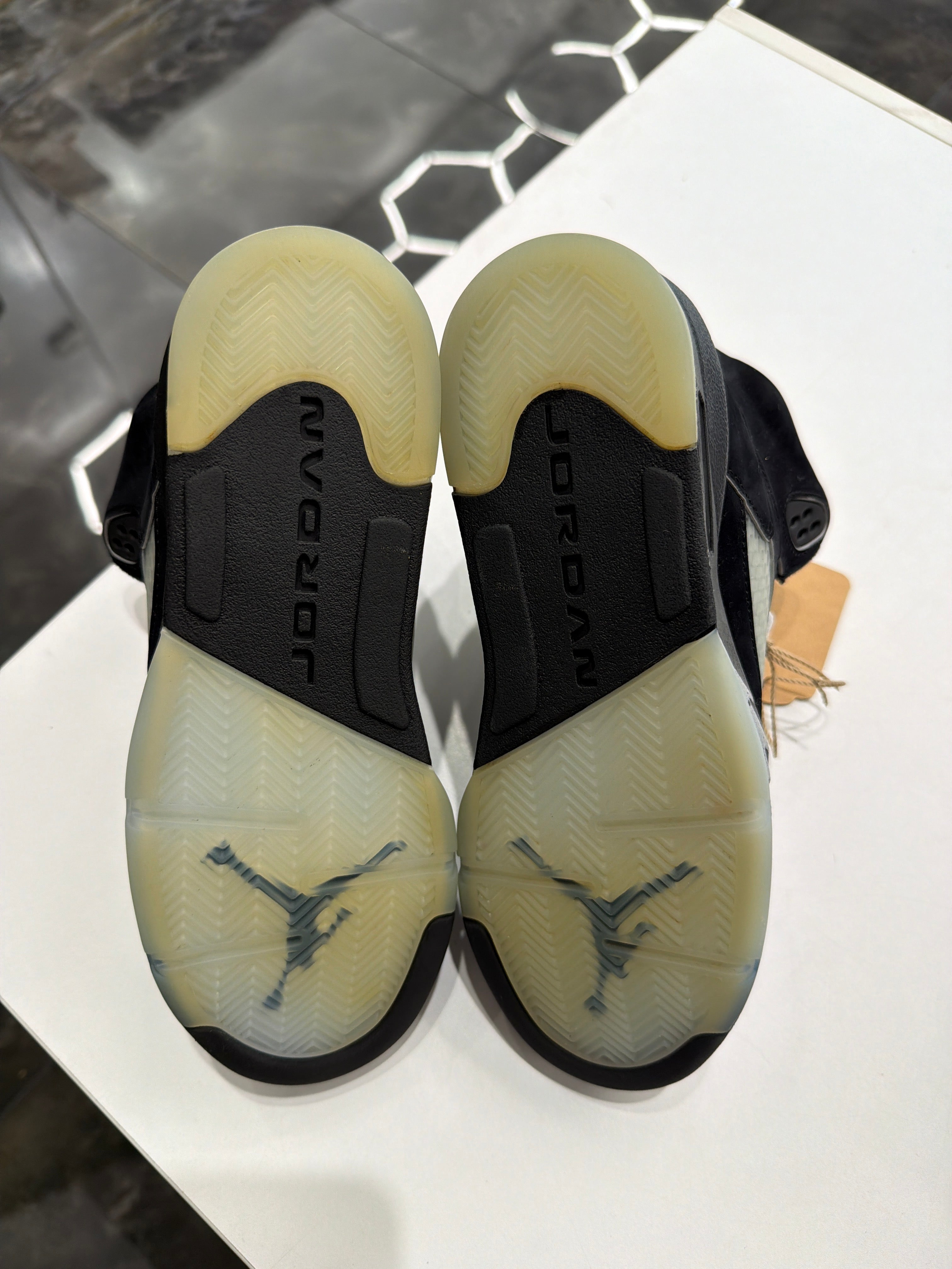 Jordan 5 Retro OG "Black Metallic Reimagined"