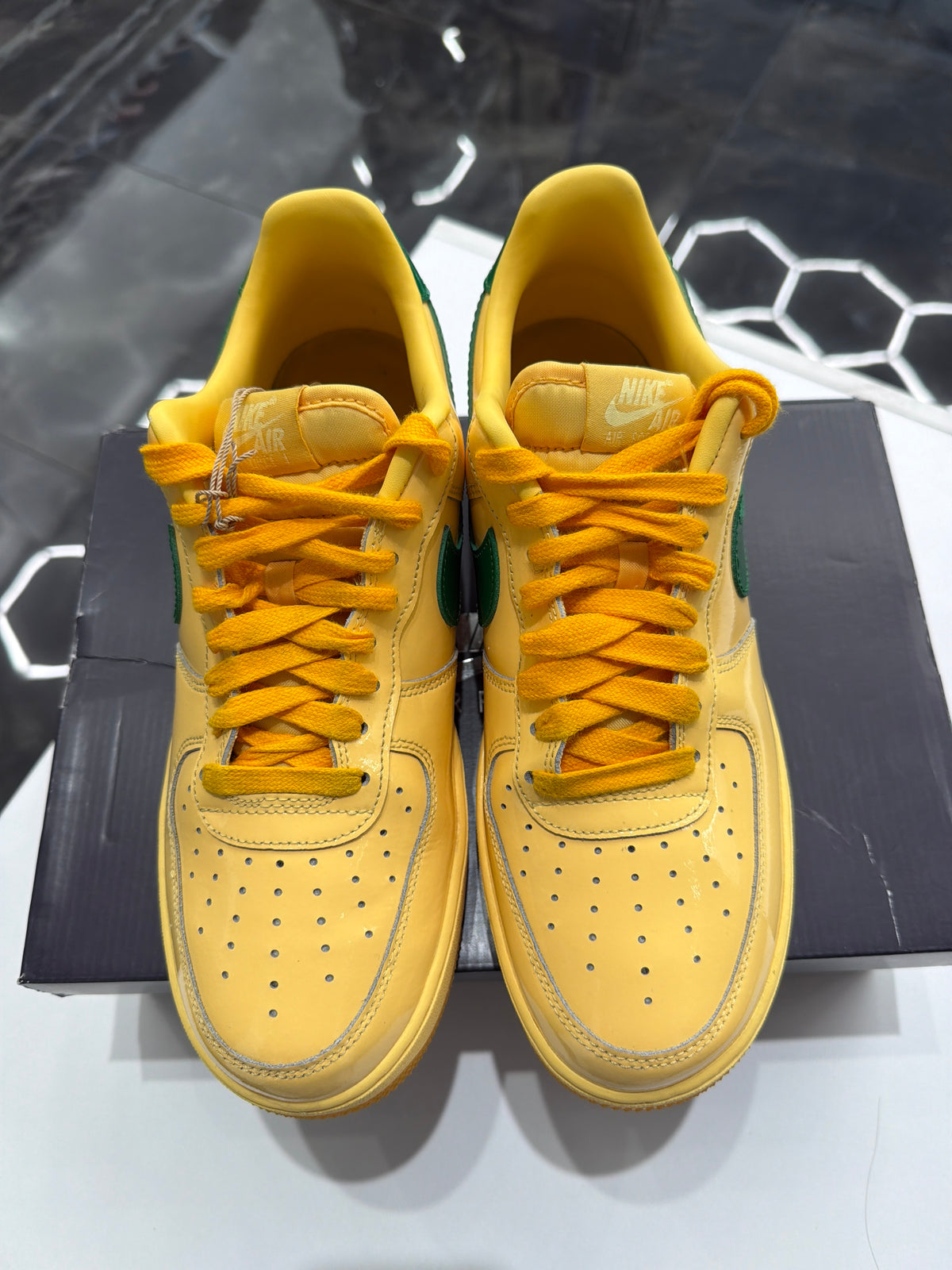 Nike Air Force 1 Low yellow patent