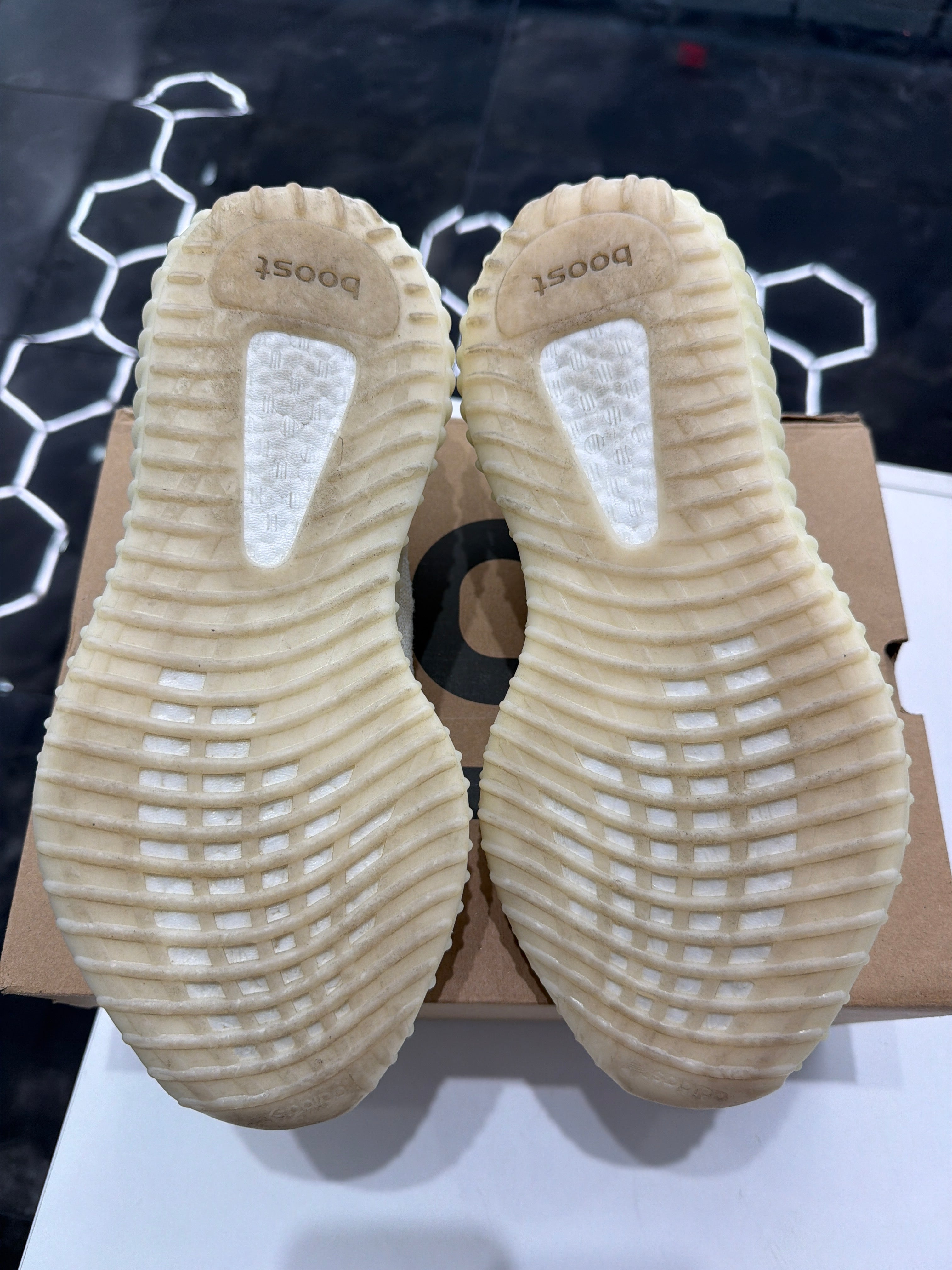 Adidas Yeezy Boost 350 V2 'Bone'