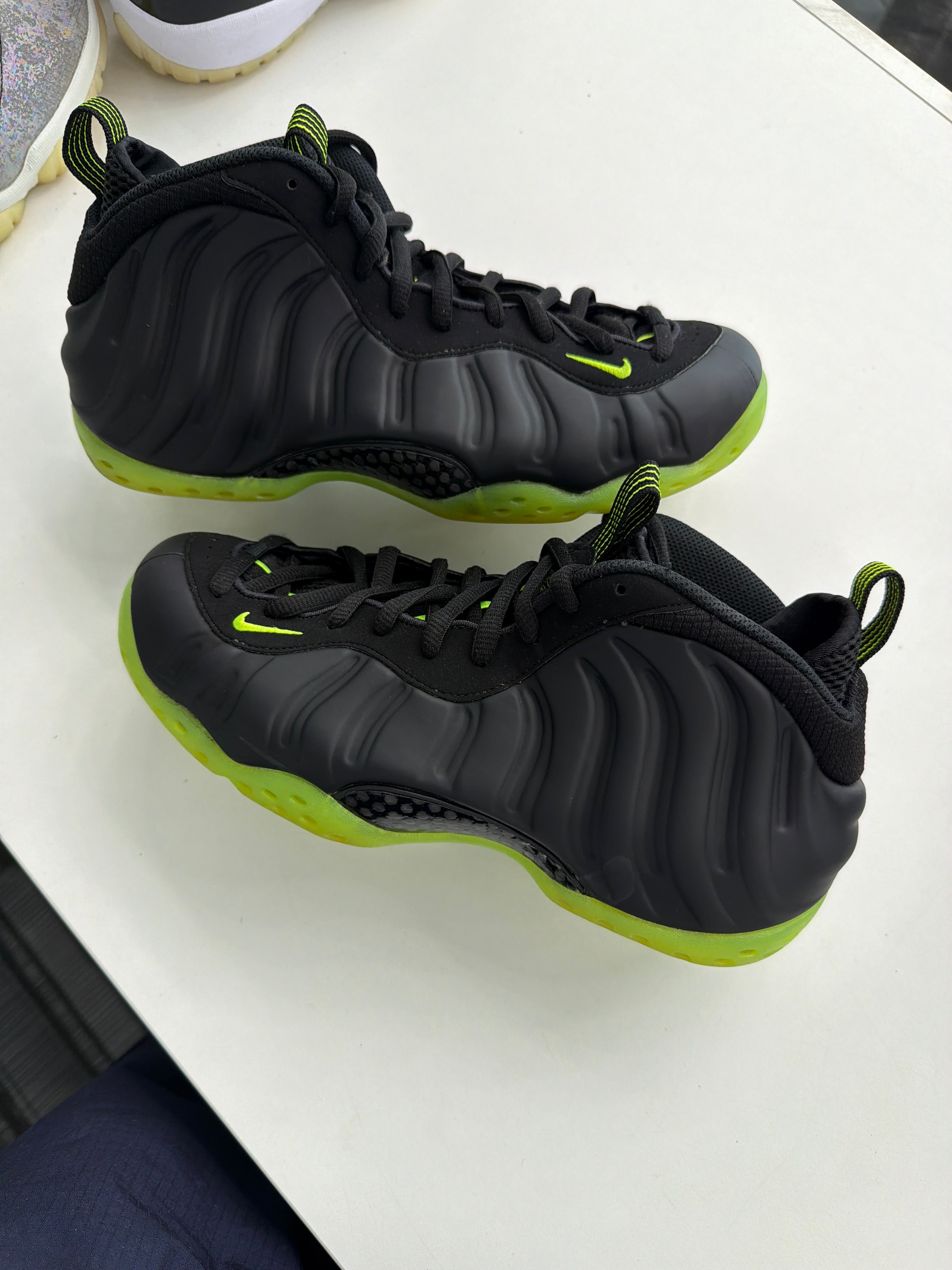 Nike Air Foamposite One "Black Volt" (NO BOX)