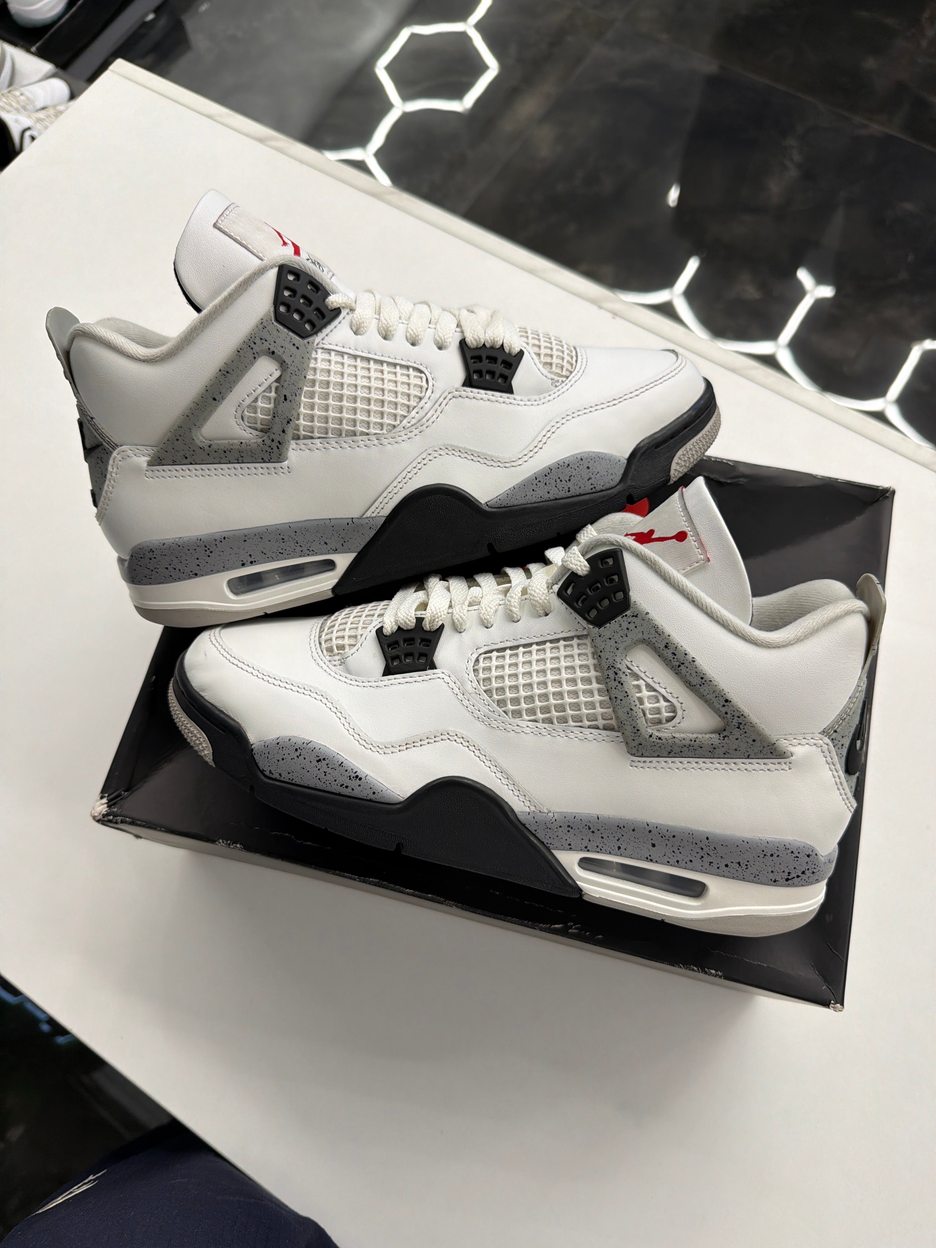 Jordan 4 Retro White Cement