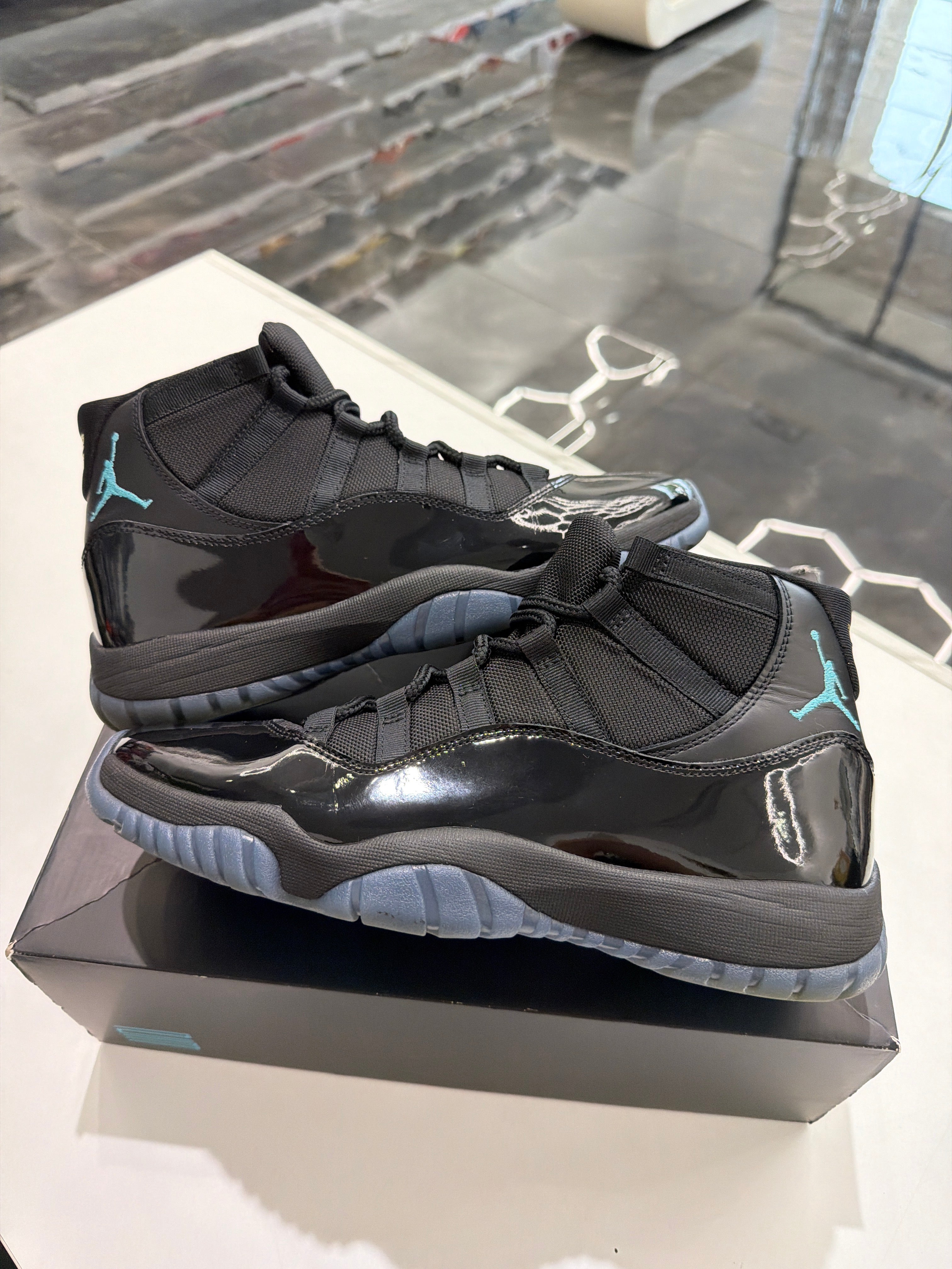 Jordan 11 gamma blue (2025)