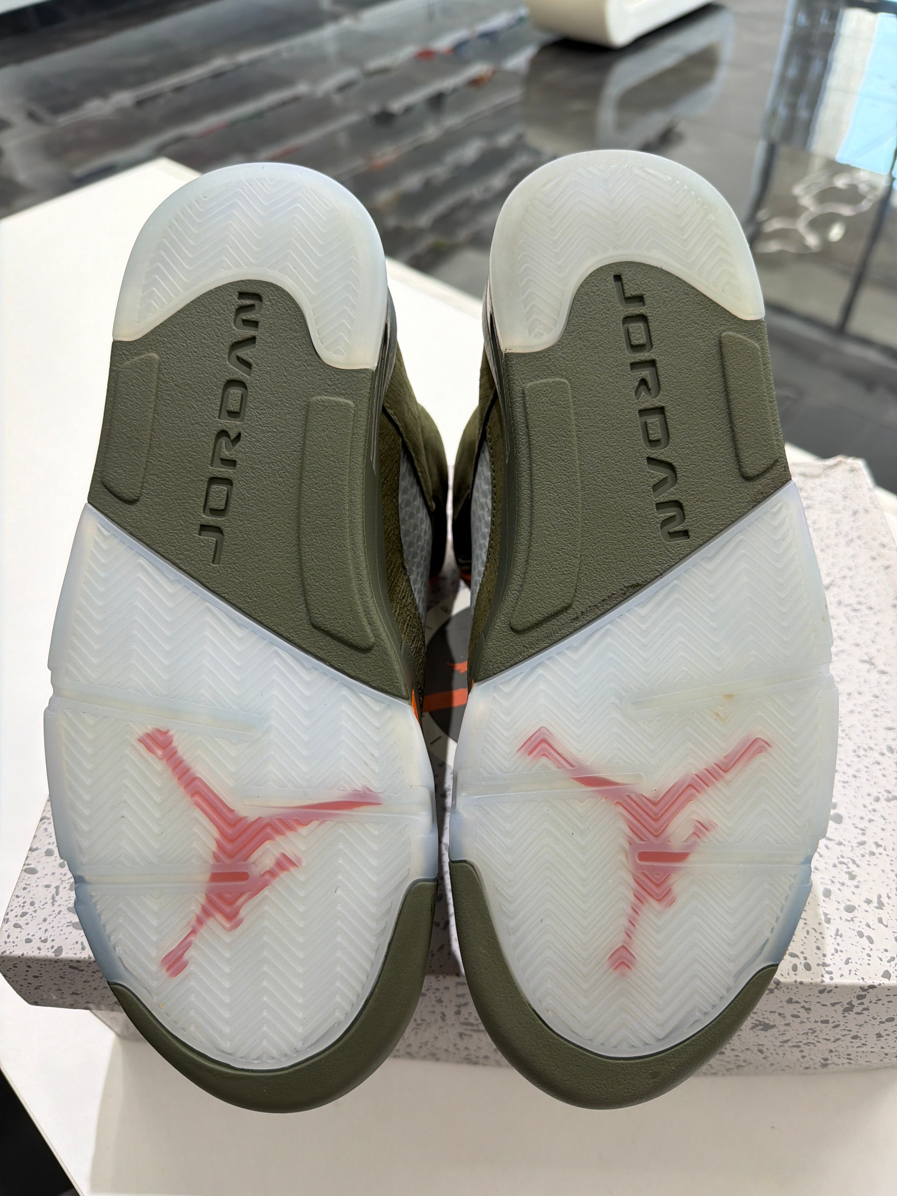Jordan 5 Olive (2024)