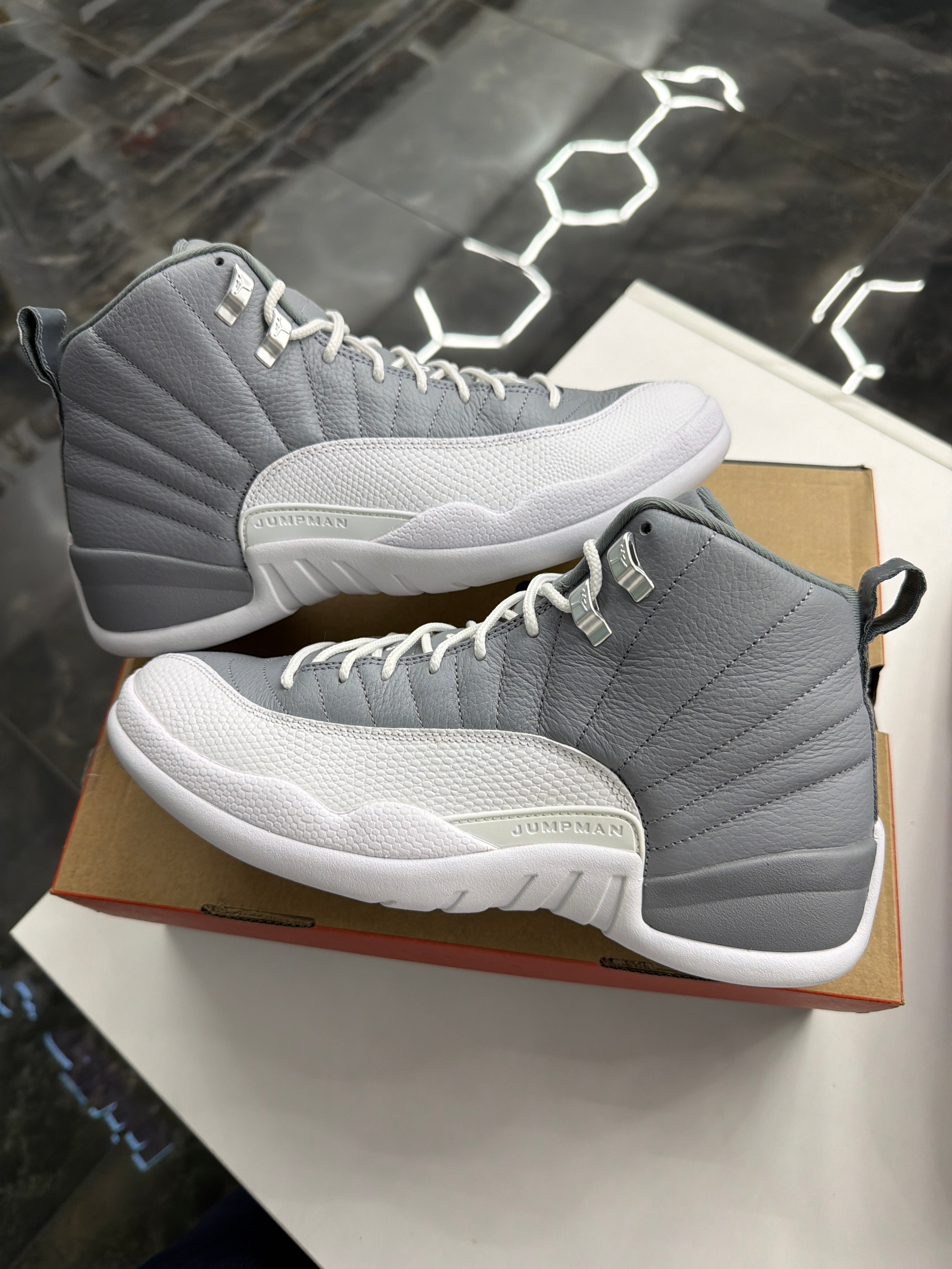 Jordan 12 Retro "Stealth"