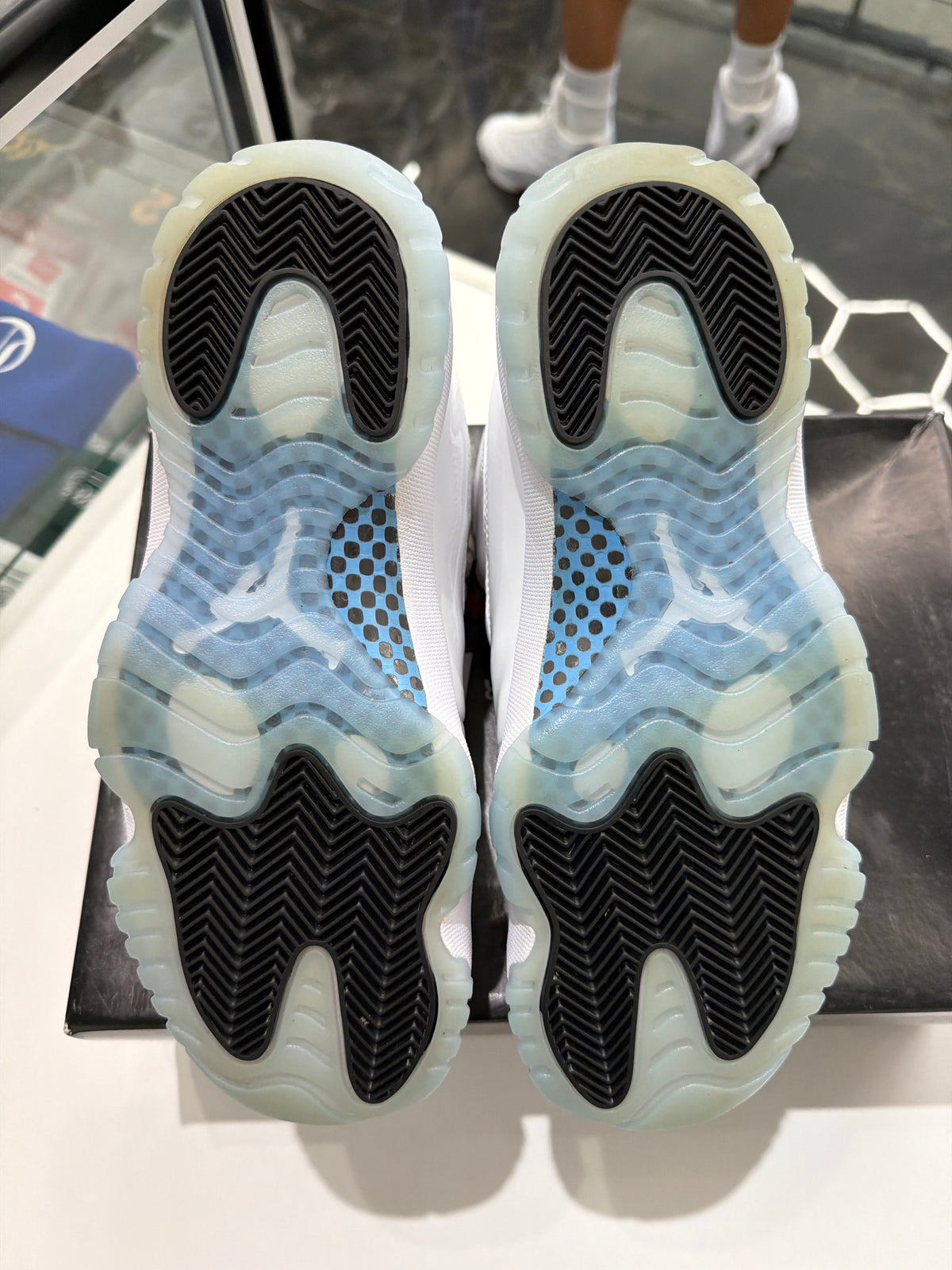 Jordan 11 Retro "Legend Blue