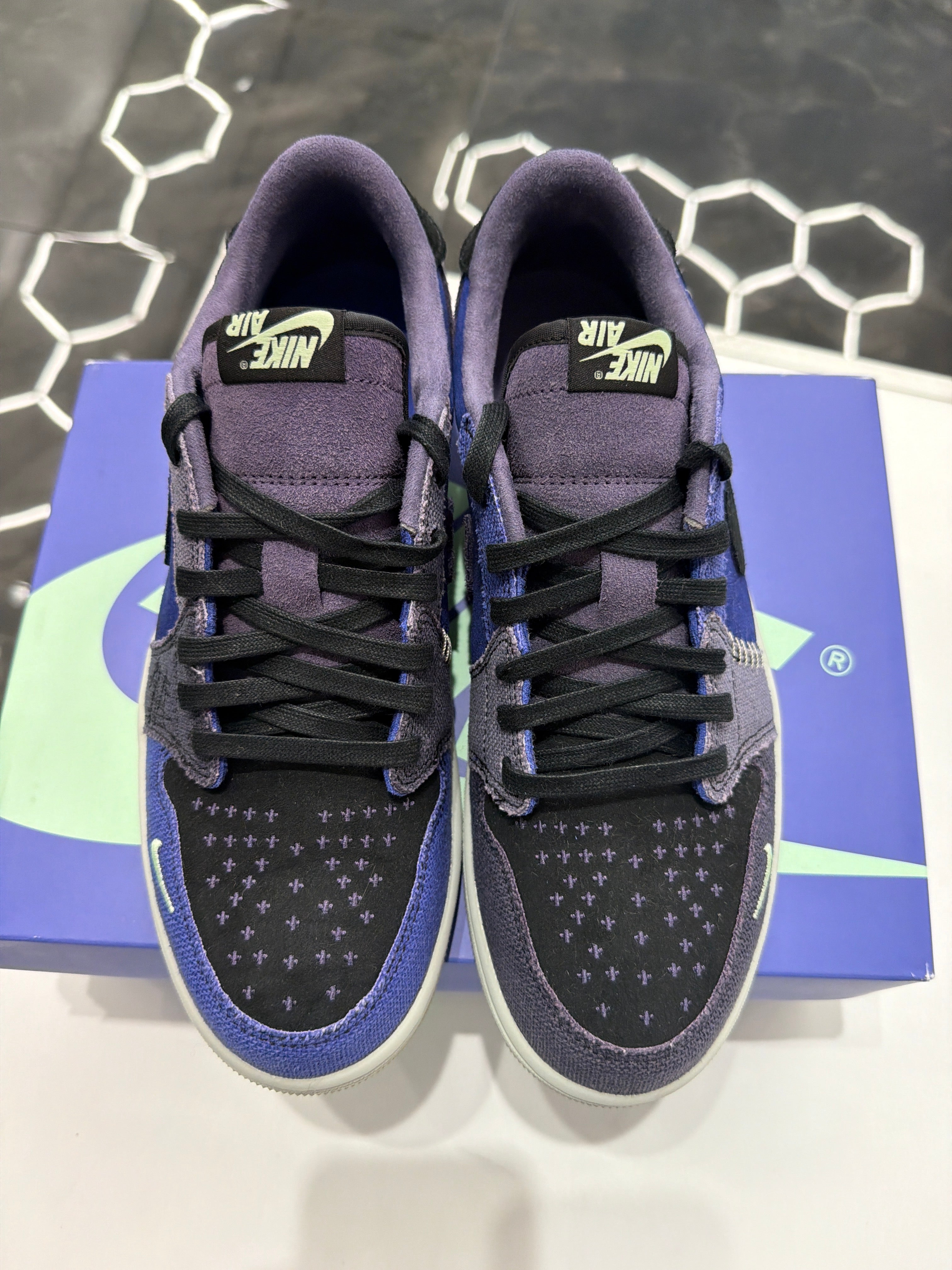 Jordan 1 Retro Low OG "Voodoo Alternate"