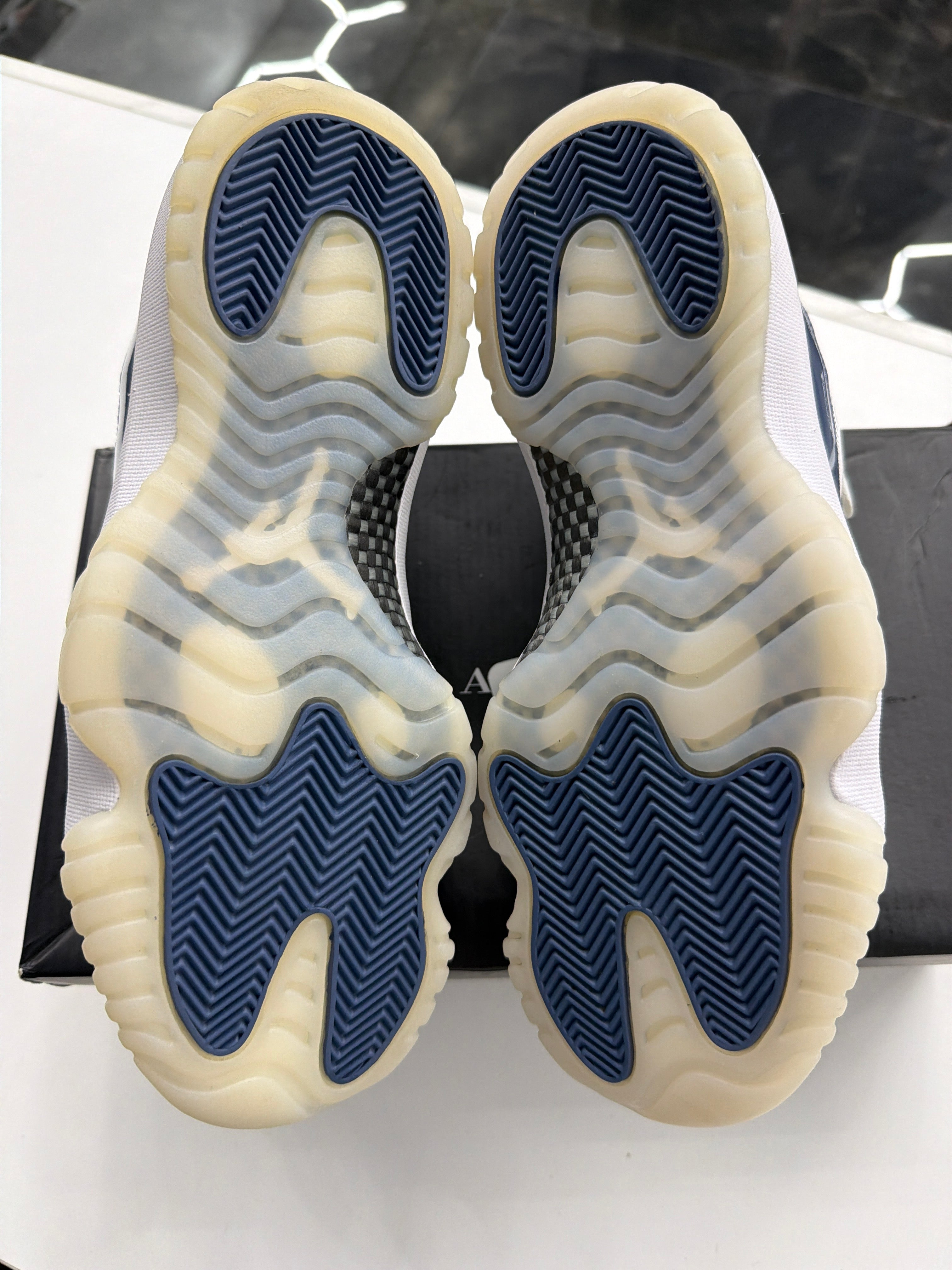 Jordan 11 Retro Low "Diffused Blue" (REPLACEMENT BOX)