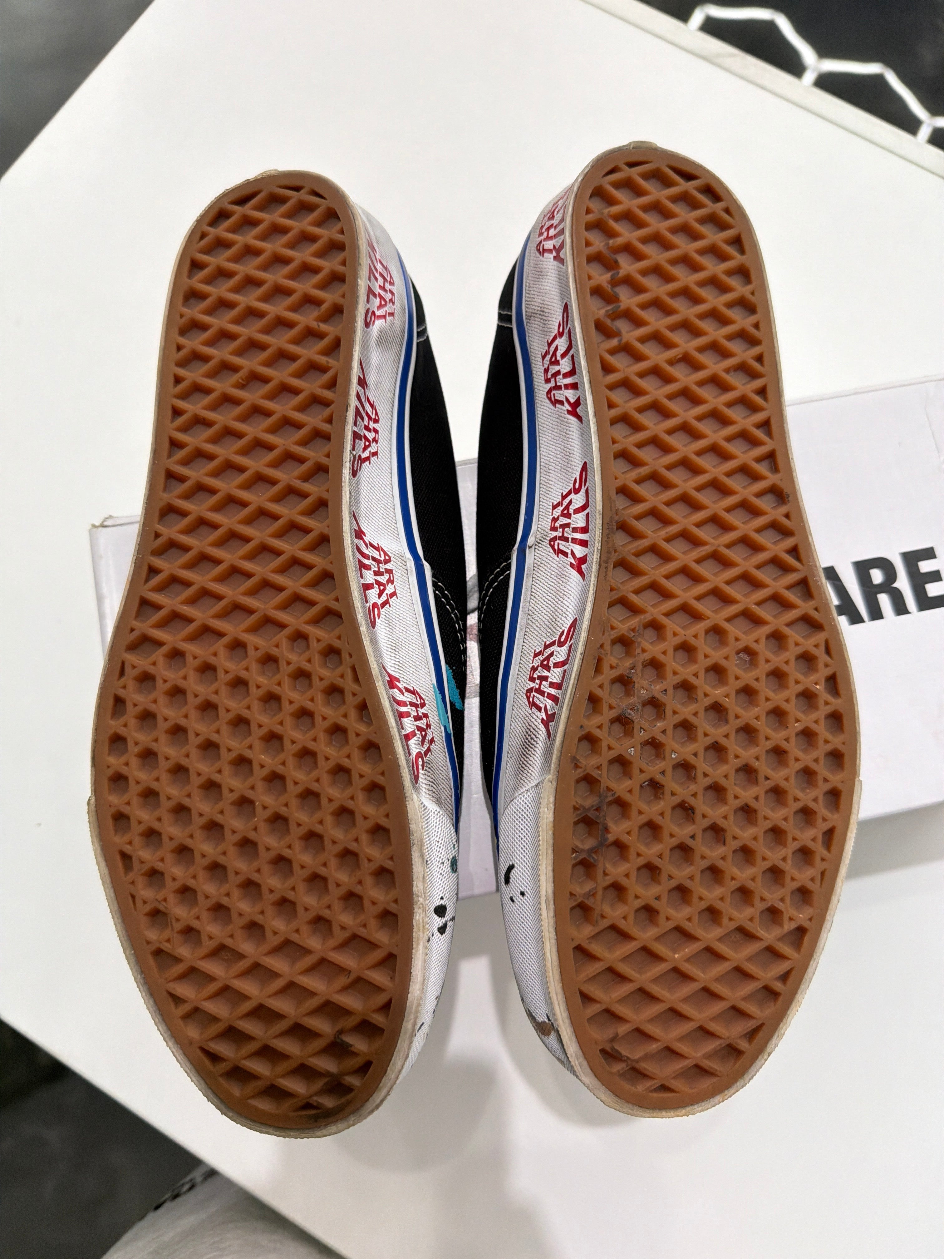Vans authentic Reissue 44 gallery dept. art that kills black