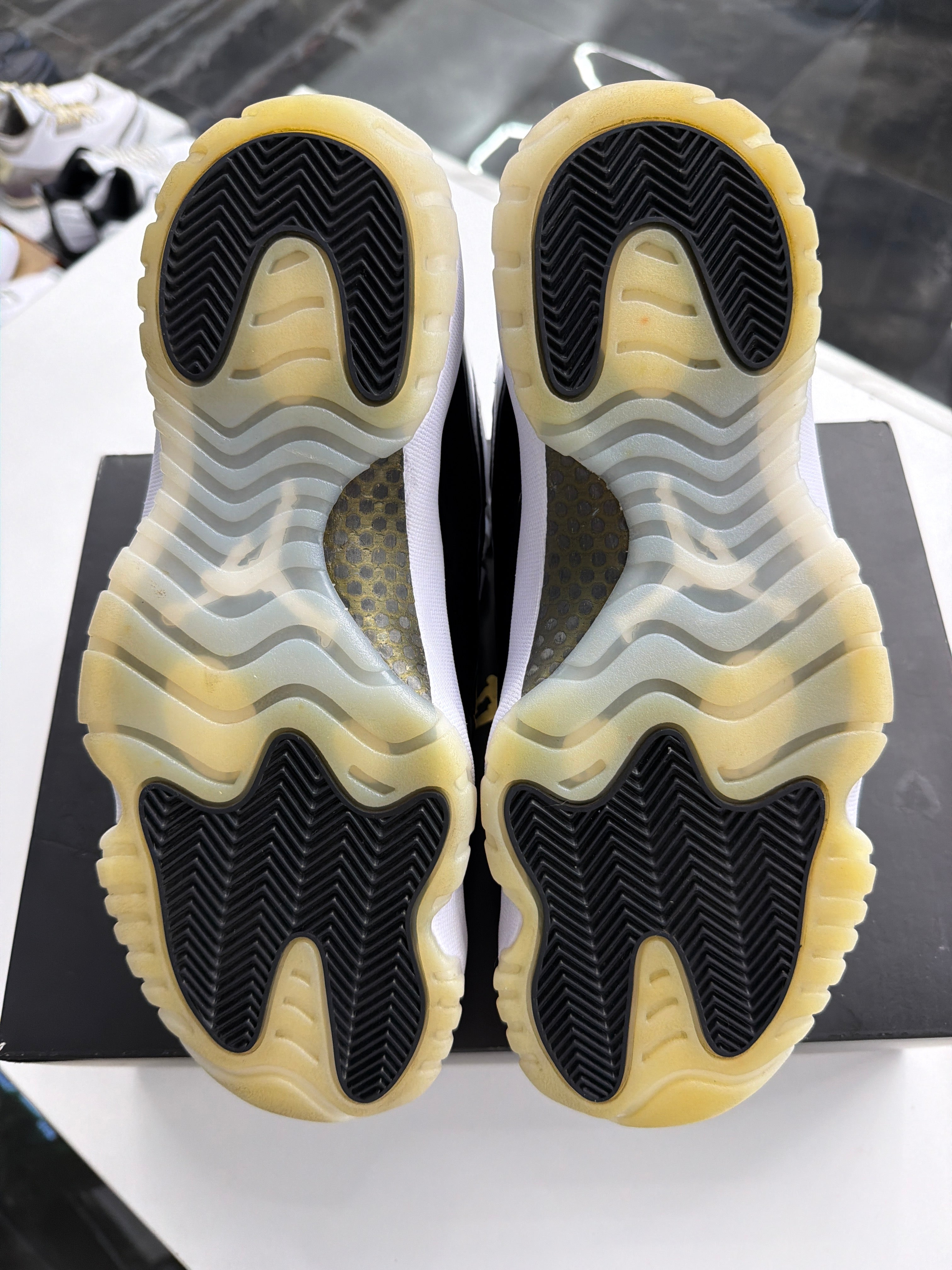 Jordan 11 retro DMP Gratitude