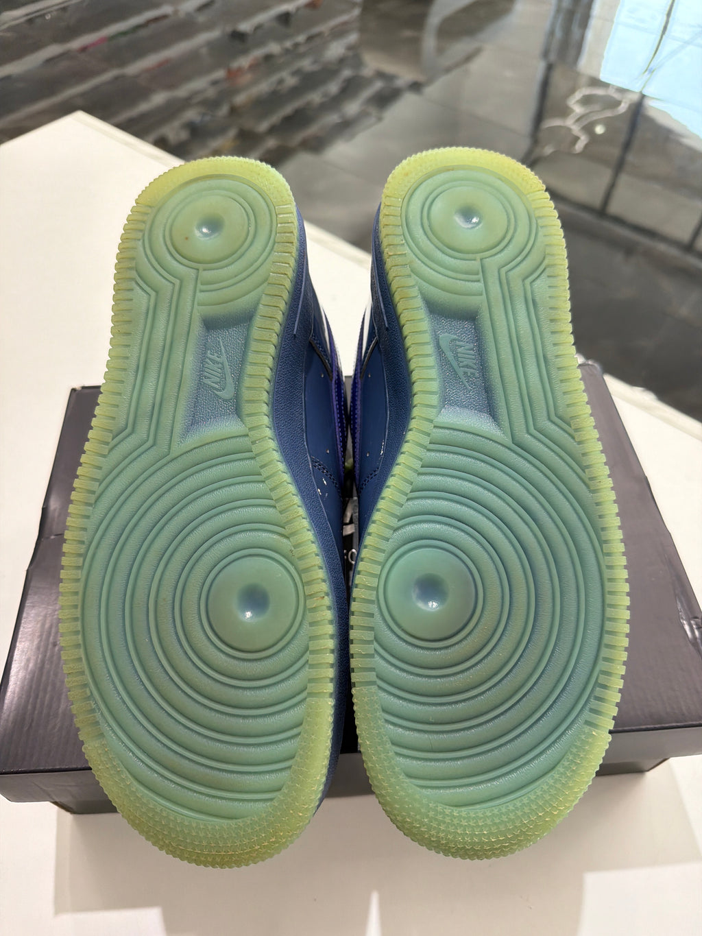 Nike Air Force 1 patent leather mystic navy grape