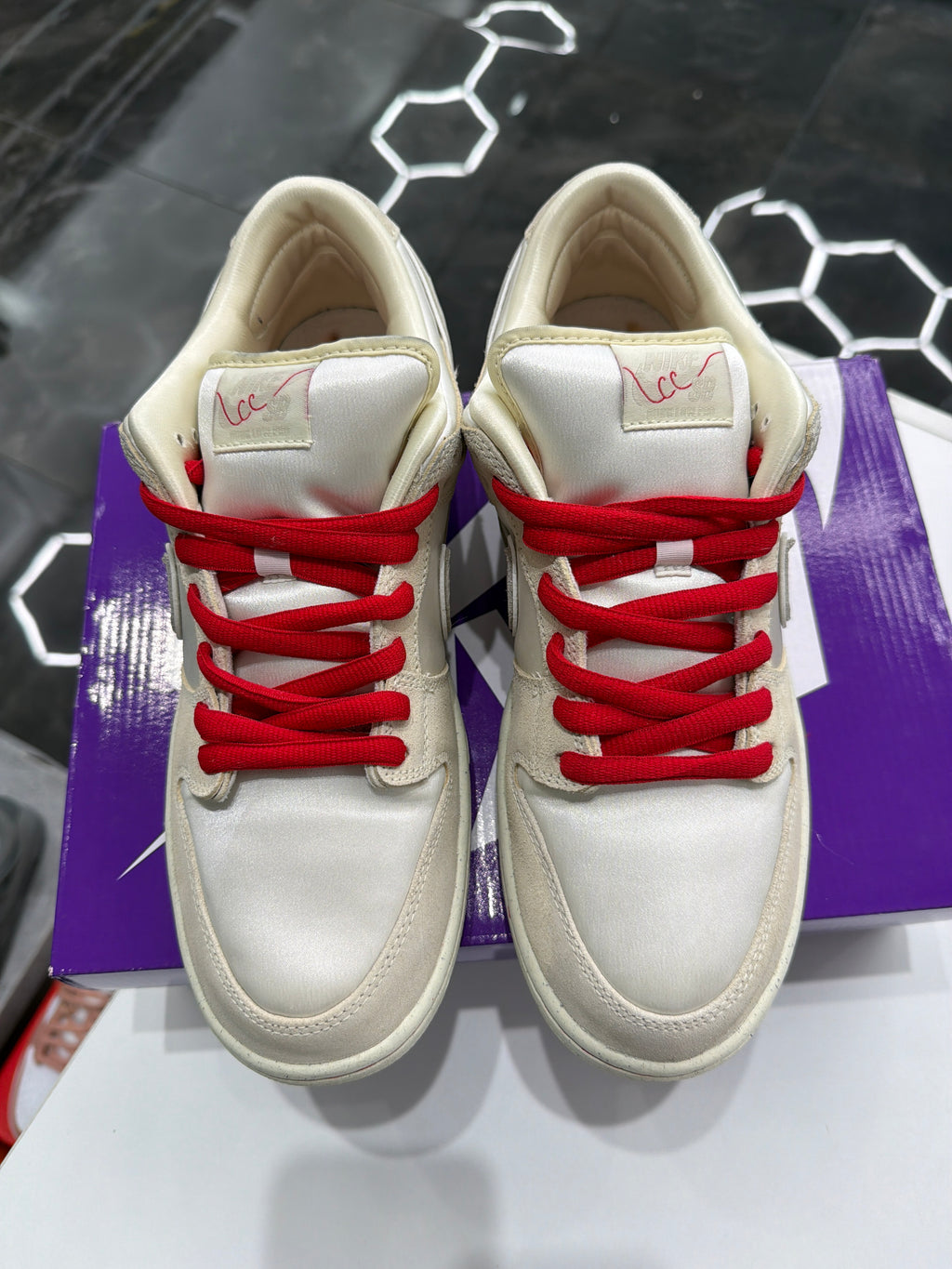 Nike SB dunk low city of love light bone