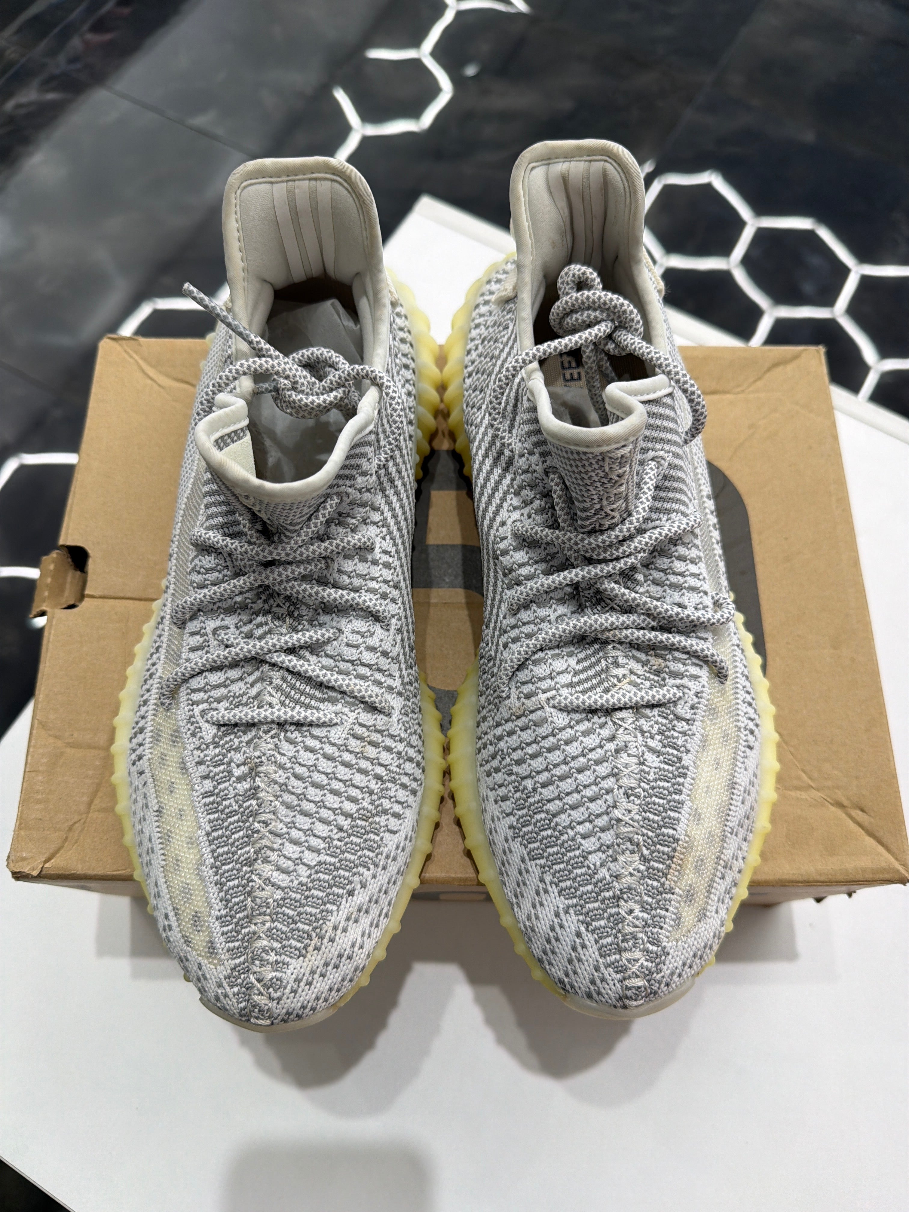 Adidas Yeezy Boost 350 V2 Yeshaya