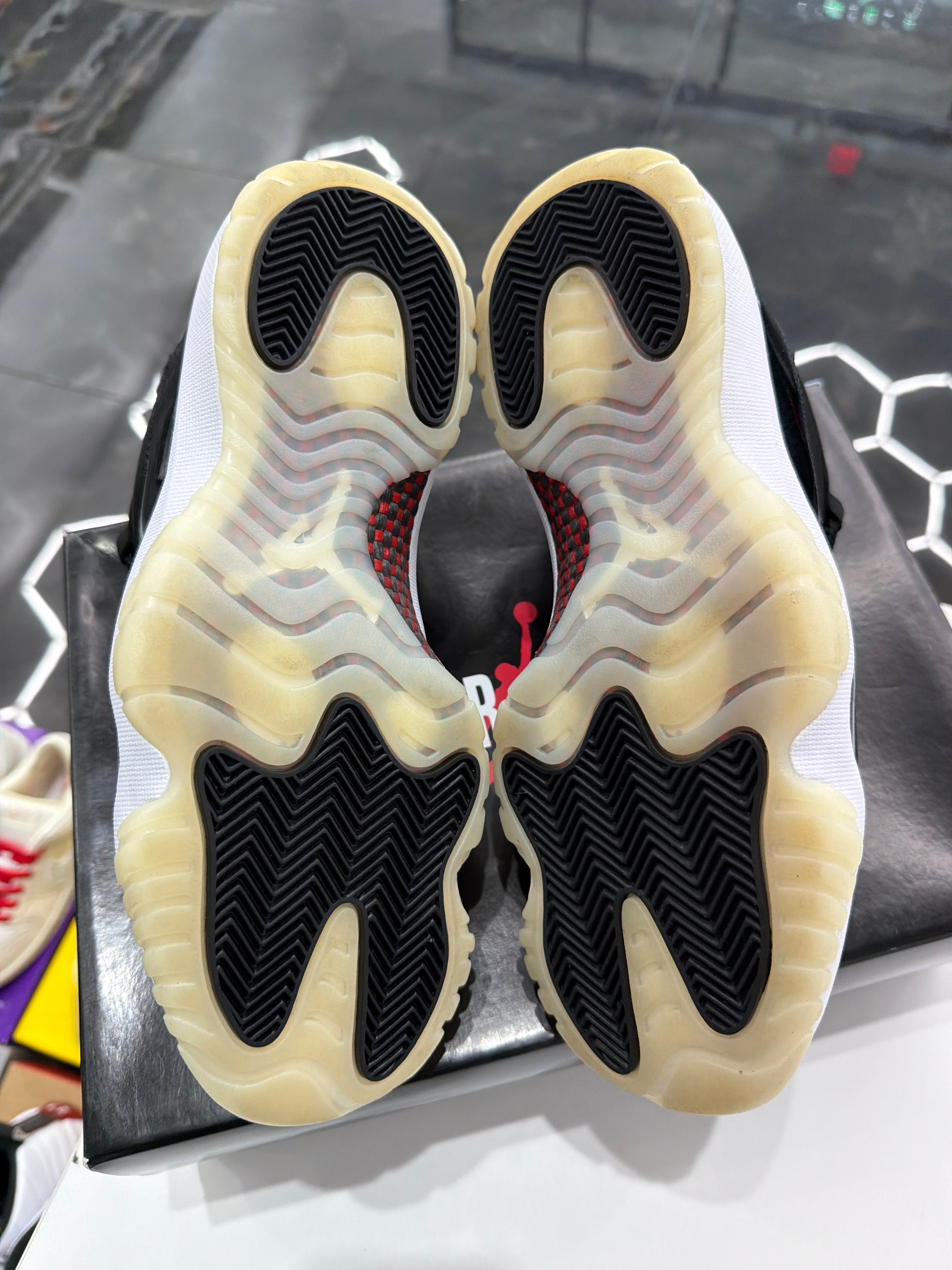 Jordan 11 low 72-10