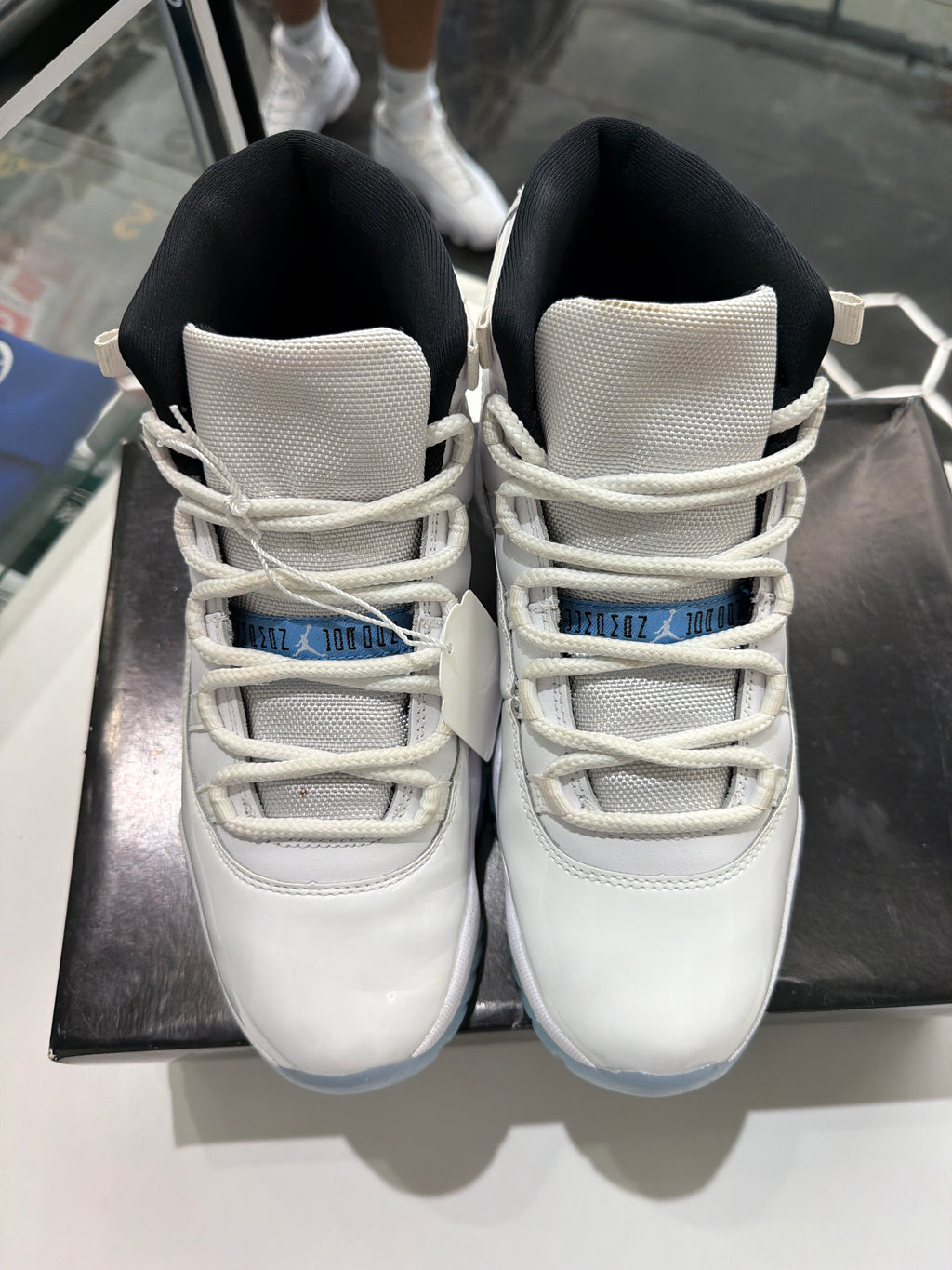 Jordan 11 Retro "Legend Blue