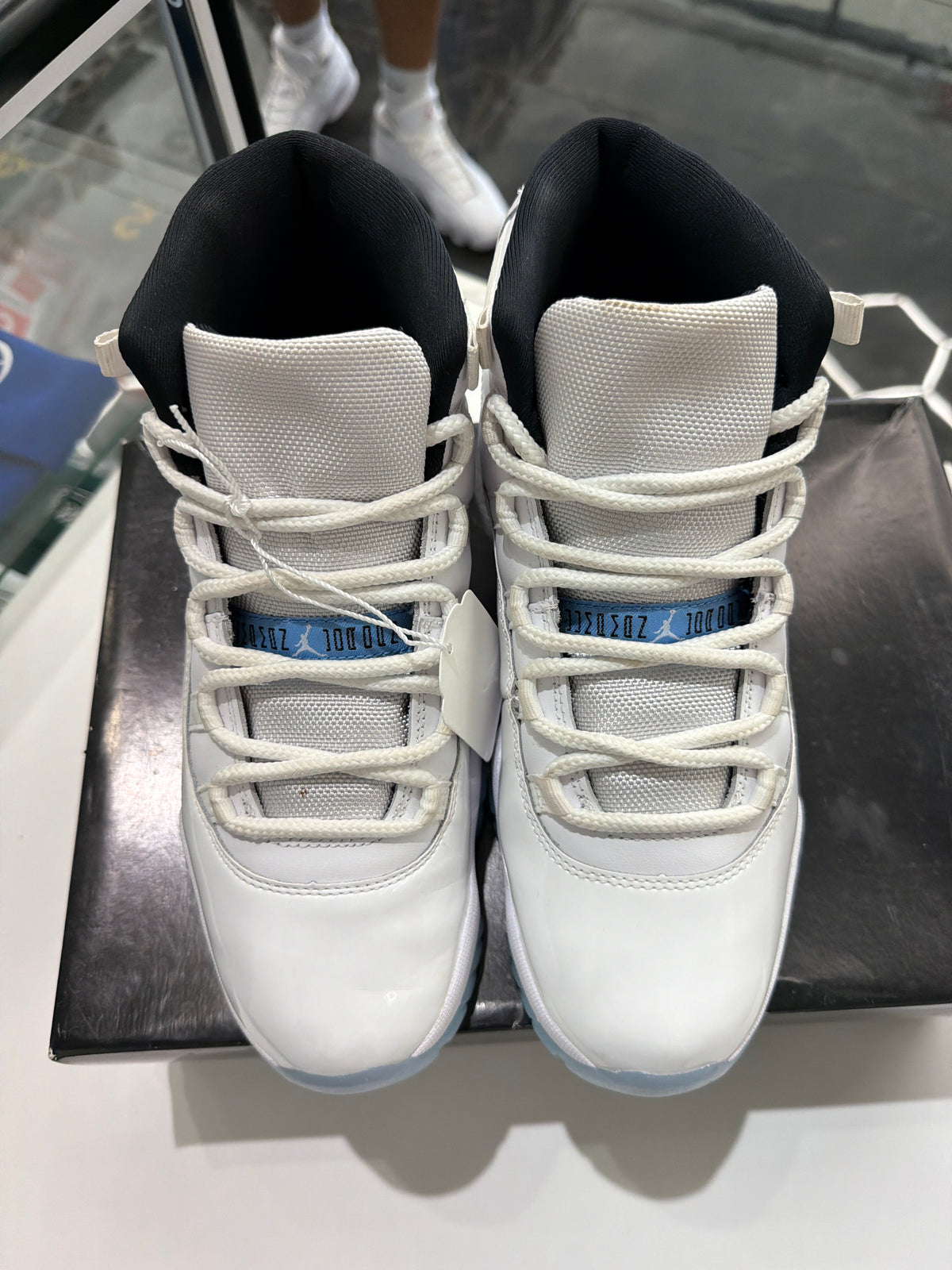 Jordan 11 Retro "Legend Blue