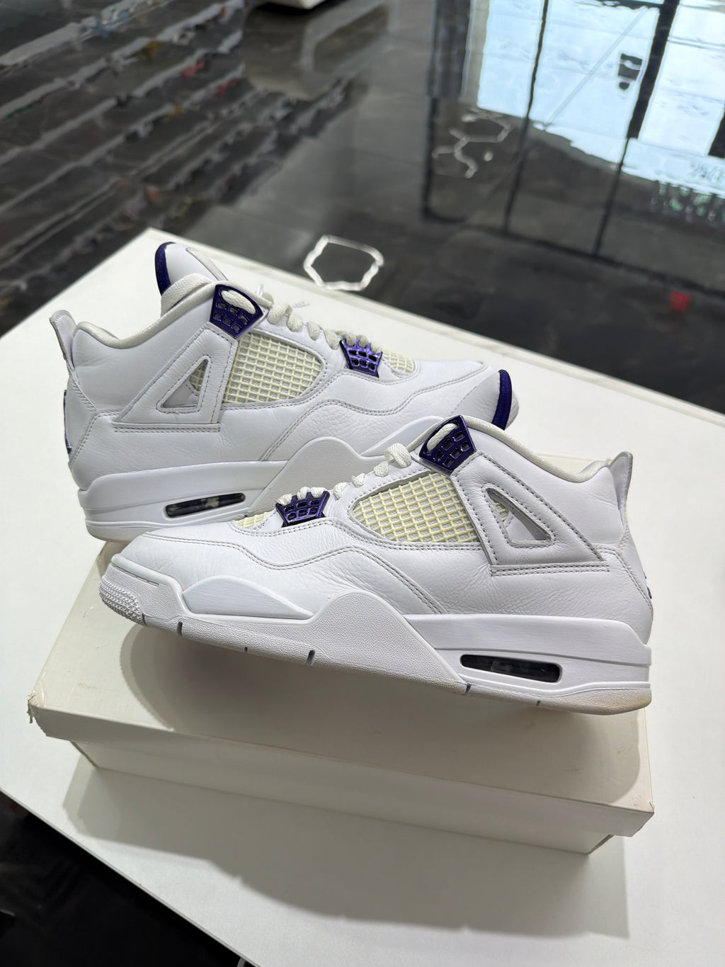 Jordan 4 Retro Metallic Purple