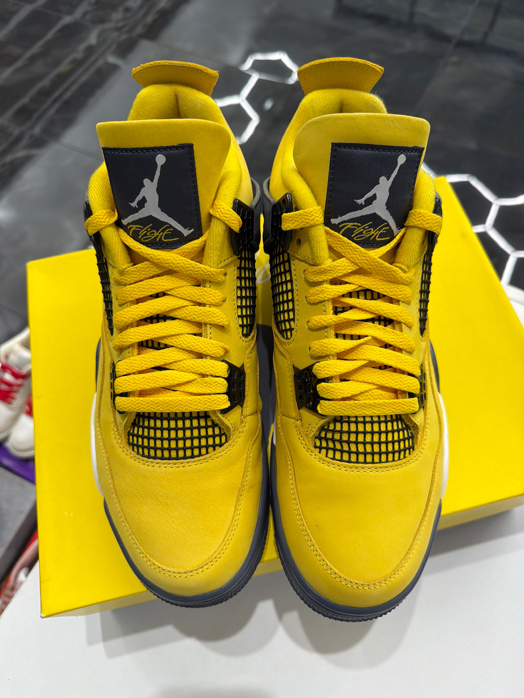 Jordan 4 retro yellow thunder