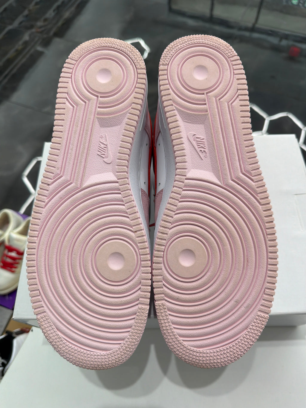 Nike Air Force 1 low 07 Valentine’s Day love letter