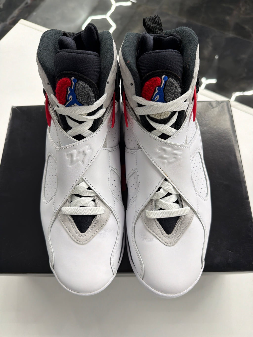 Jordan 8 Retro "Bugs Bunny"