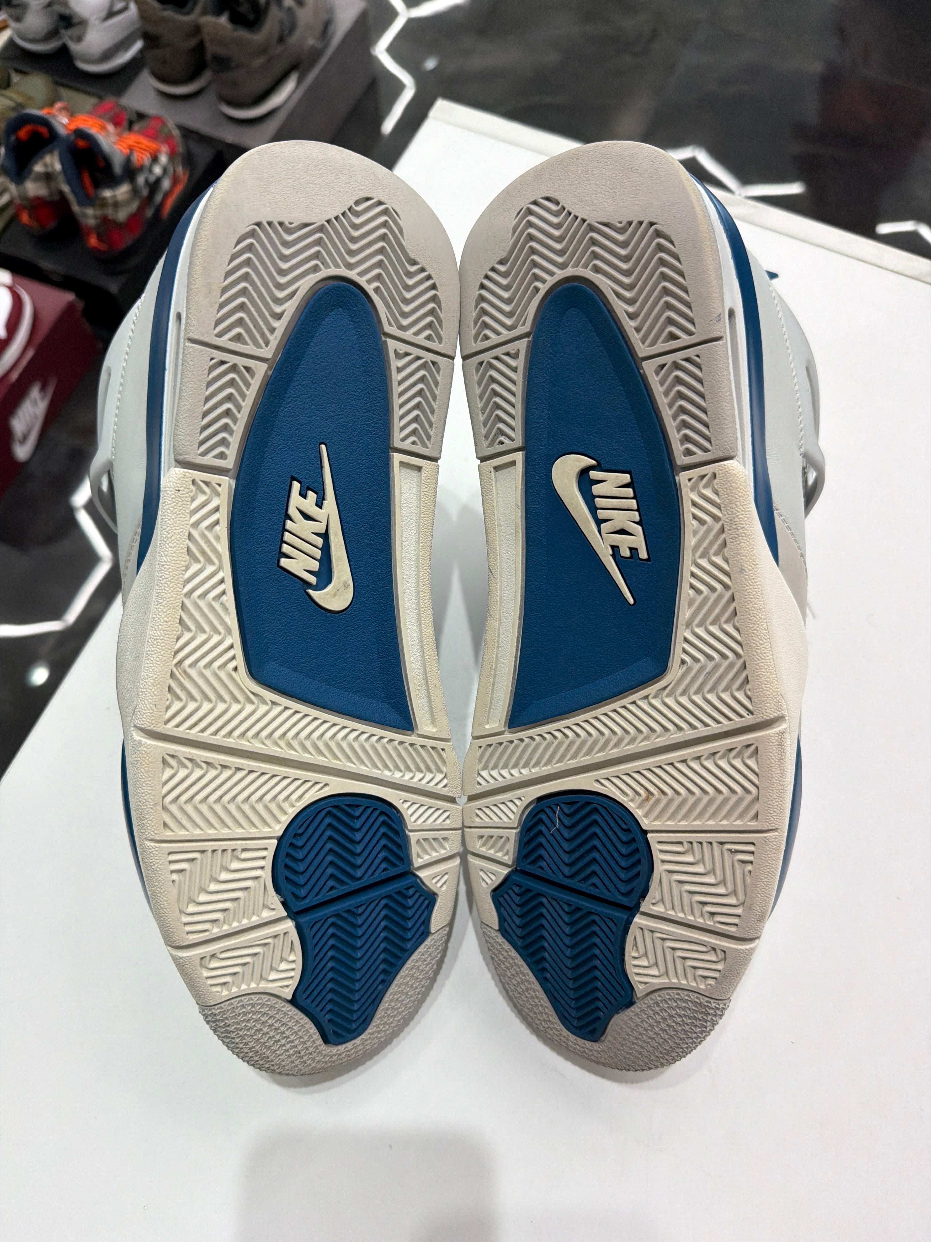 Jordan 4 military blue (2024) (NO BOX)