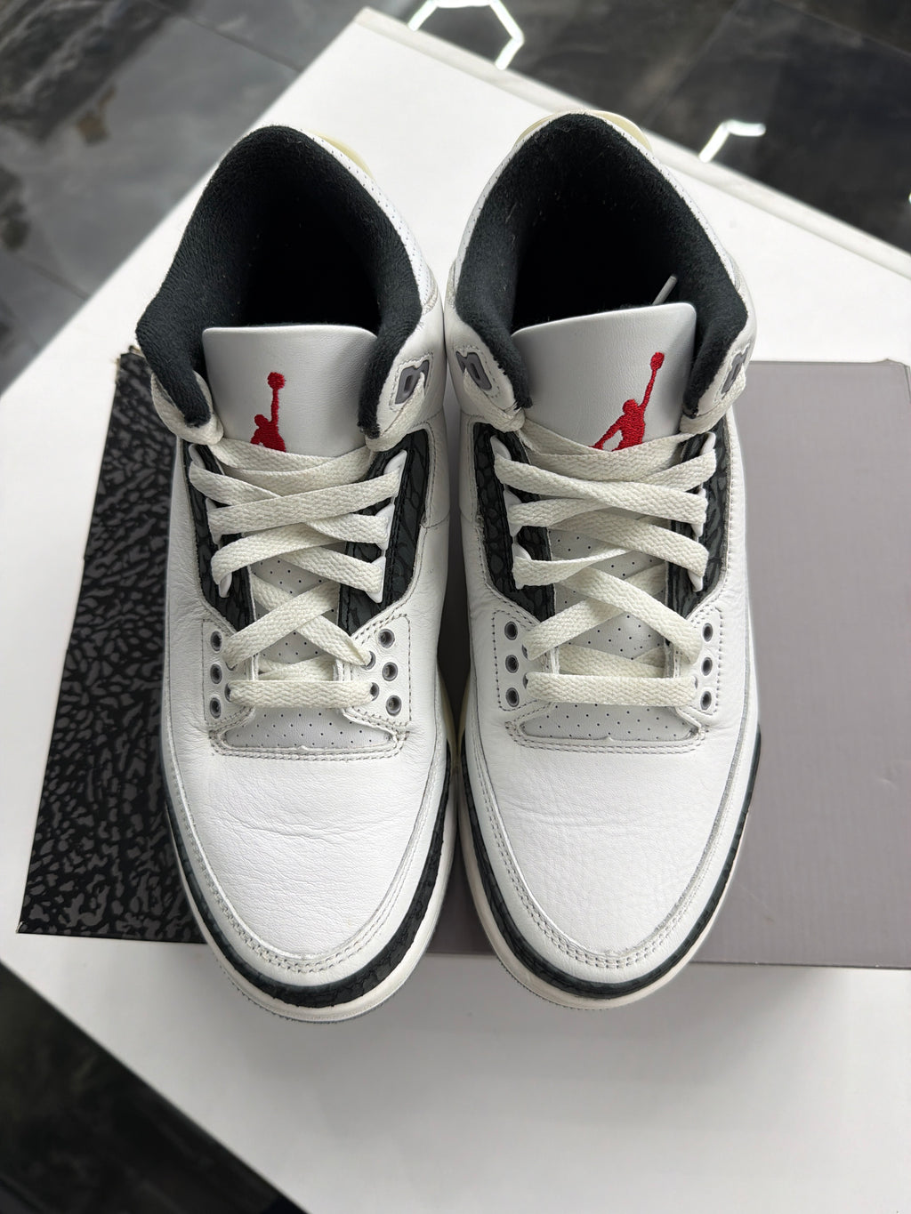 Jordan 3 Retro "Cement Grey"