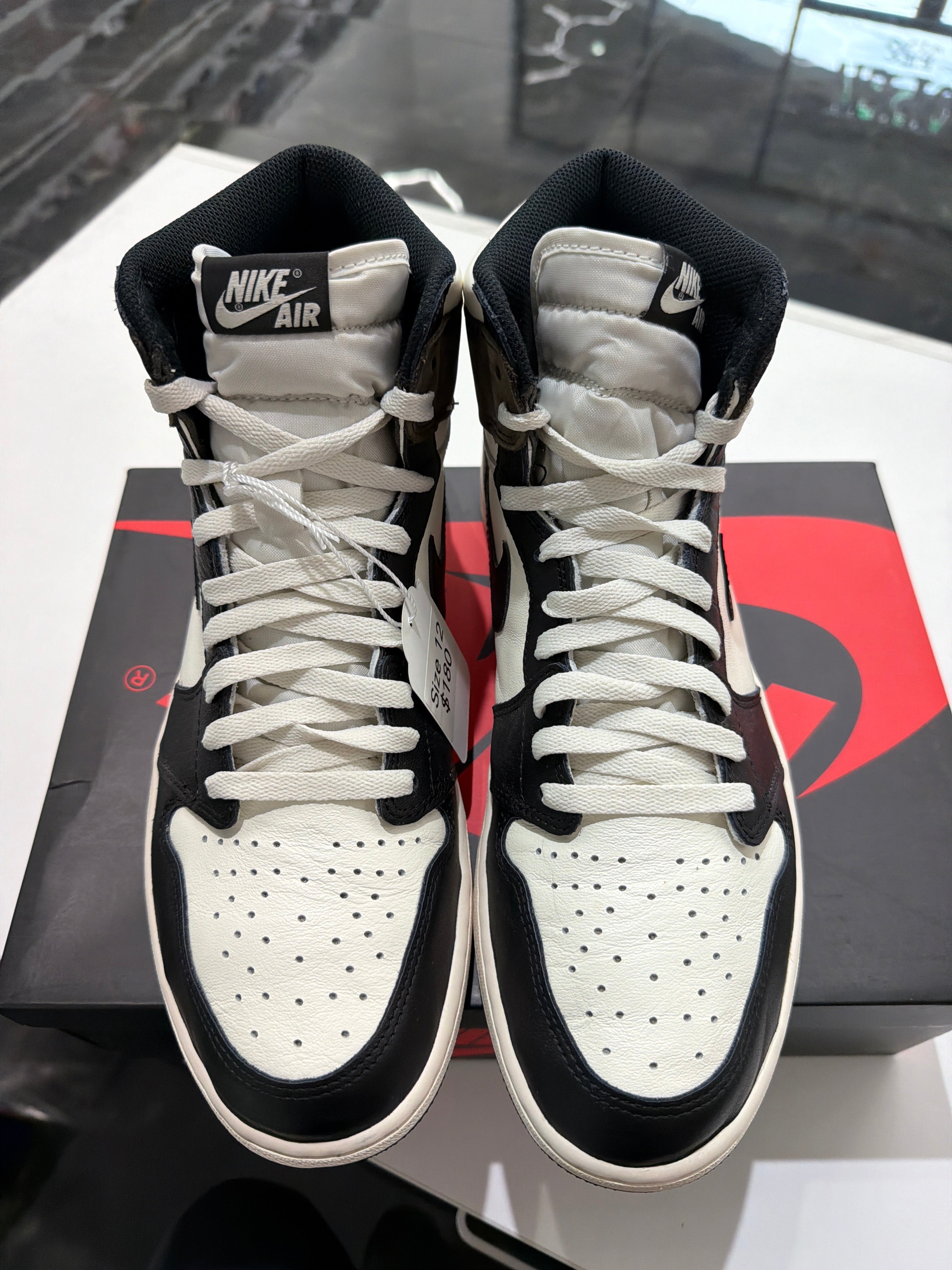 Jordan 1 Retro High OG 'Dark Mocha'
