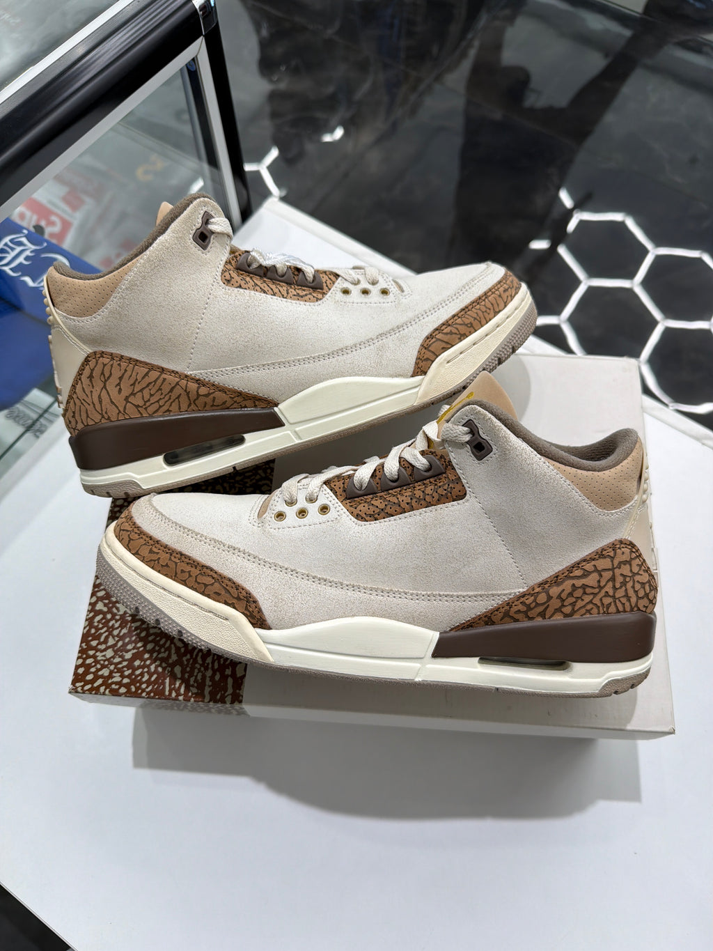 Jordan 3 Retro 'Palomino'