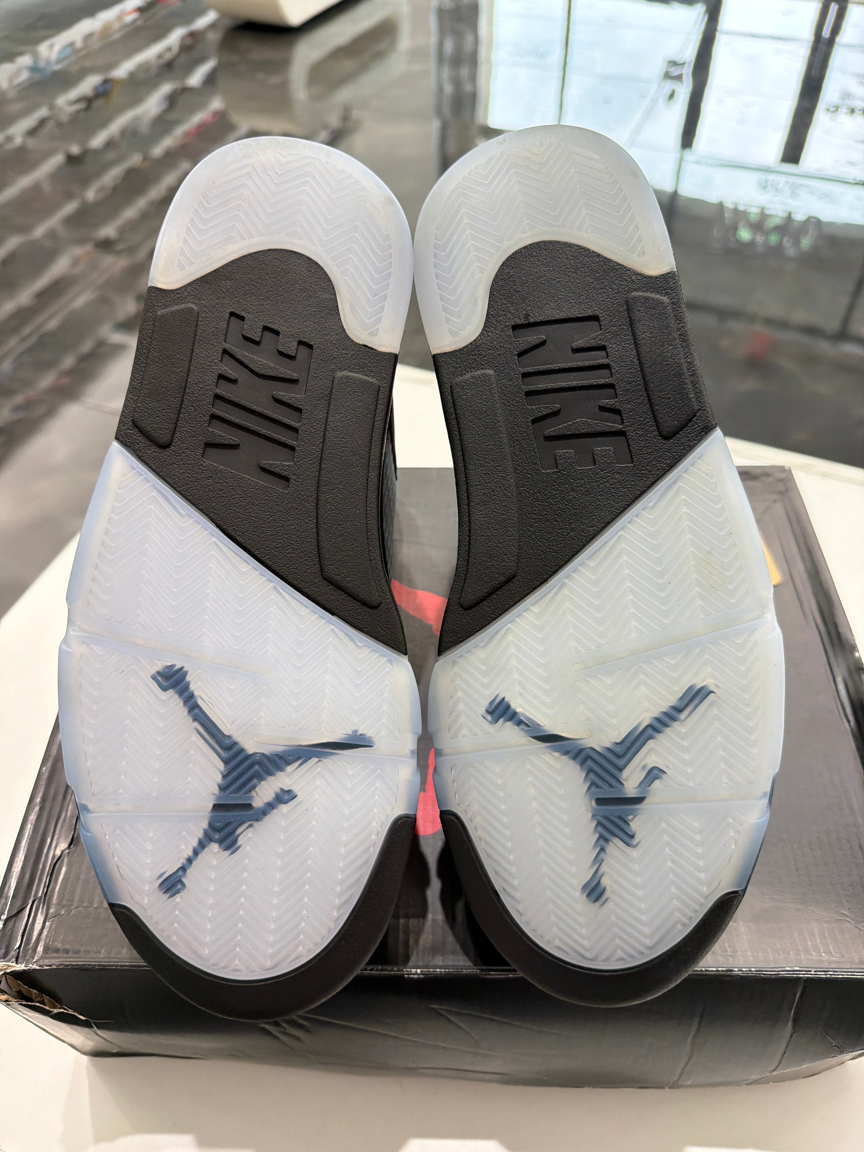 Jordan 5 Retro OG "Black Metallic Reimagined"
