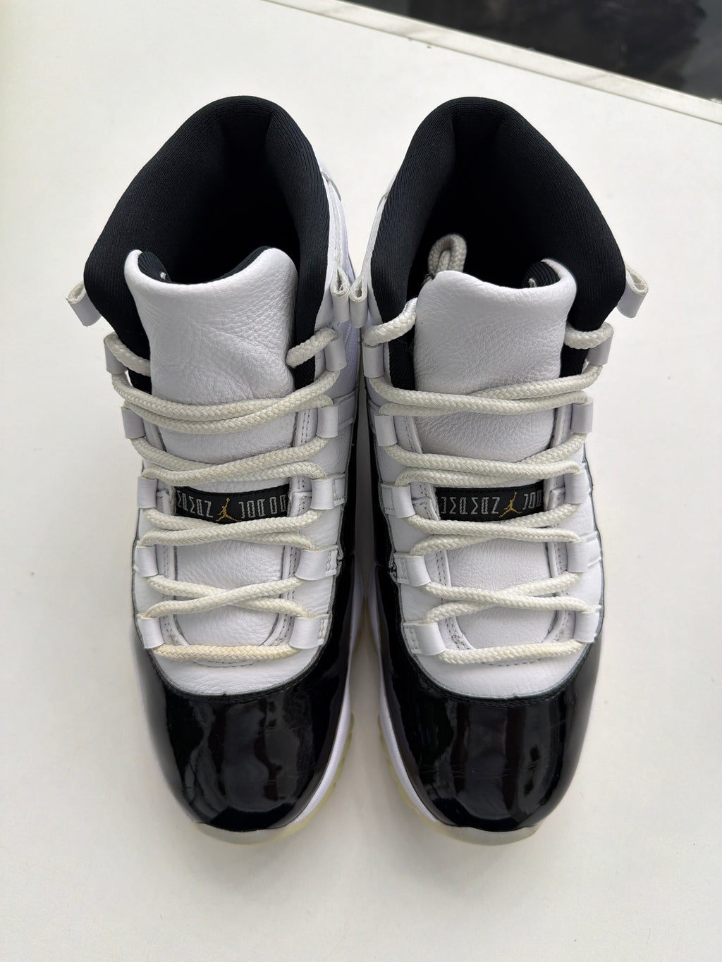 Jordan 11 Retro "Gratitude" (NO BOX)