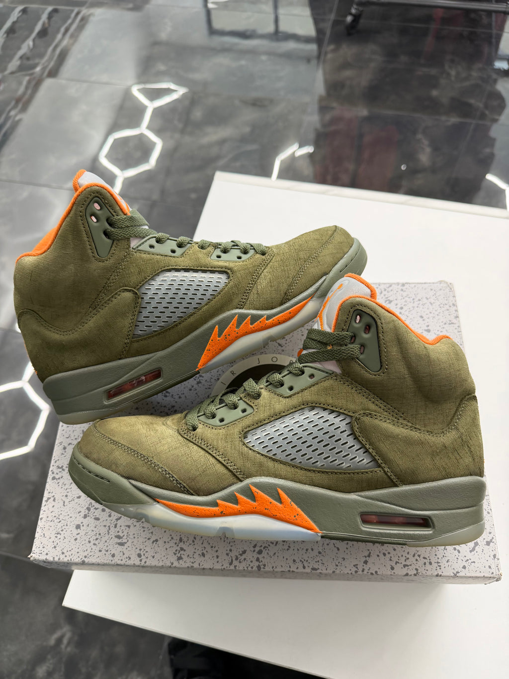 Jordan 5 Retro Olive (2024)