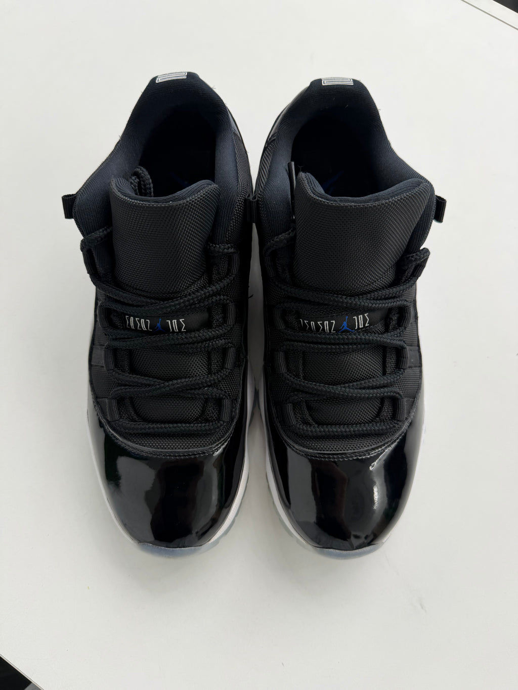 Jordan 11 Retro Low Space Jam (NO BOX)
