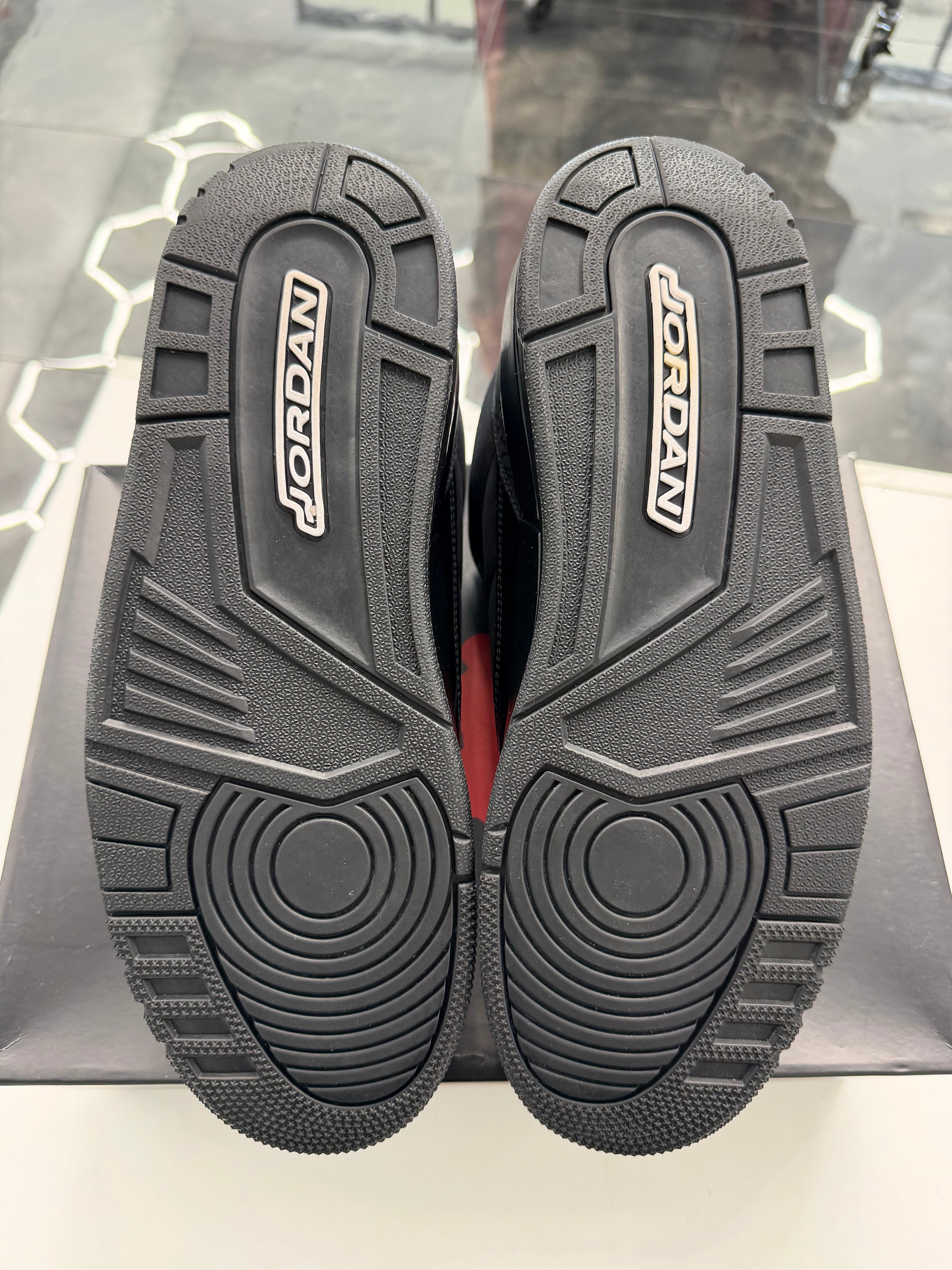 Jordan 3 Retro Black Cat (2025)