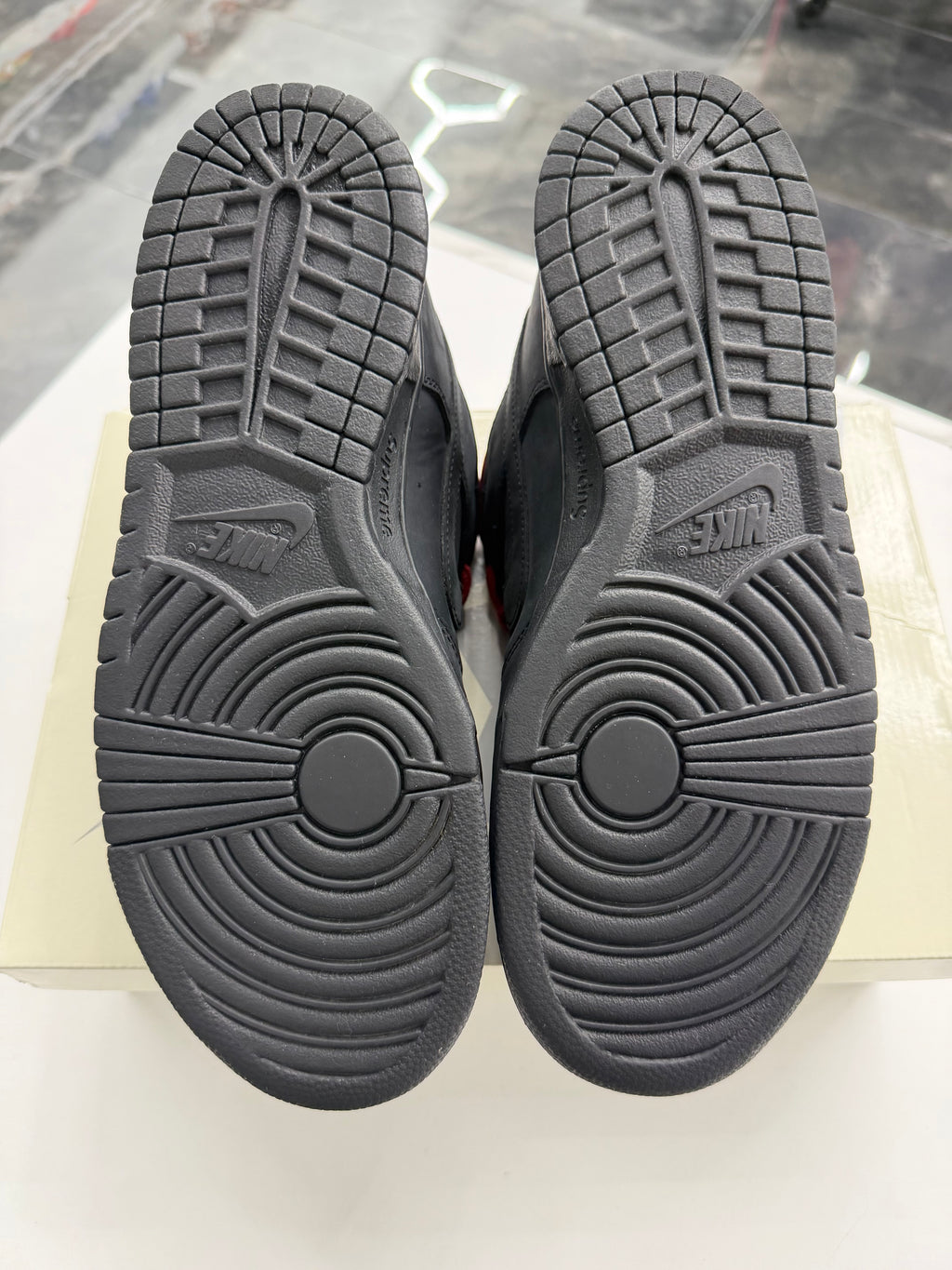 Nike SB Dunk Low Supreme 94 Black