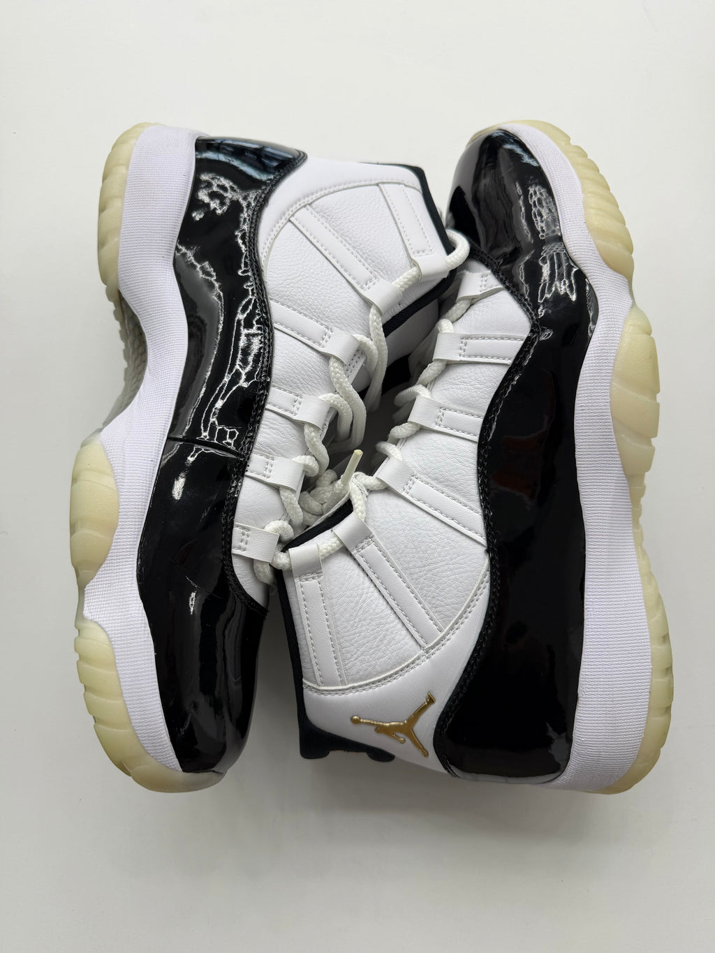 Jordan 11 Retro "Gratitude / Defining Moments" (NO BOX)