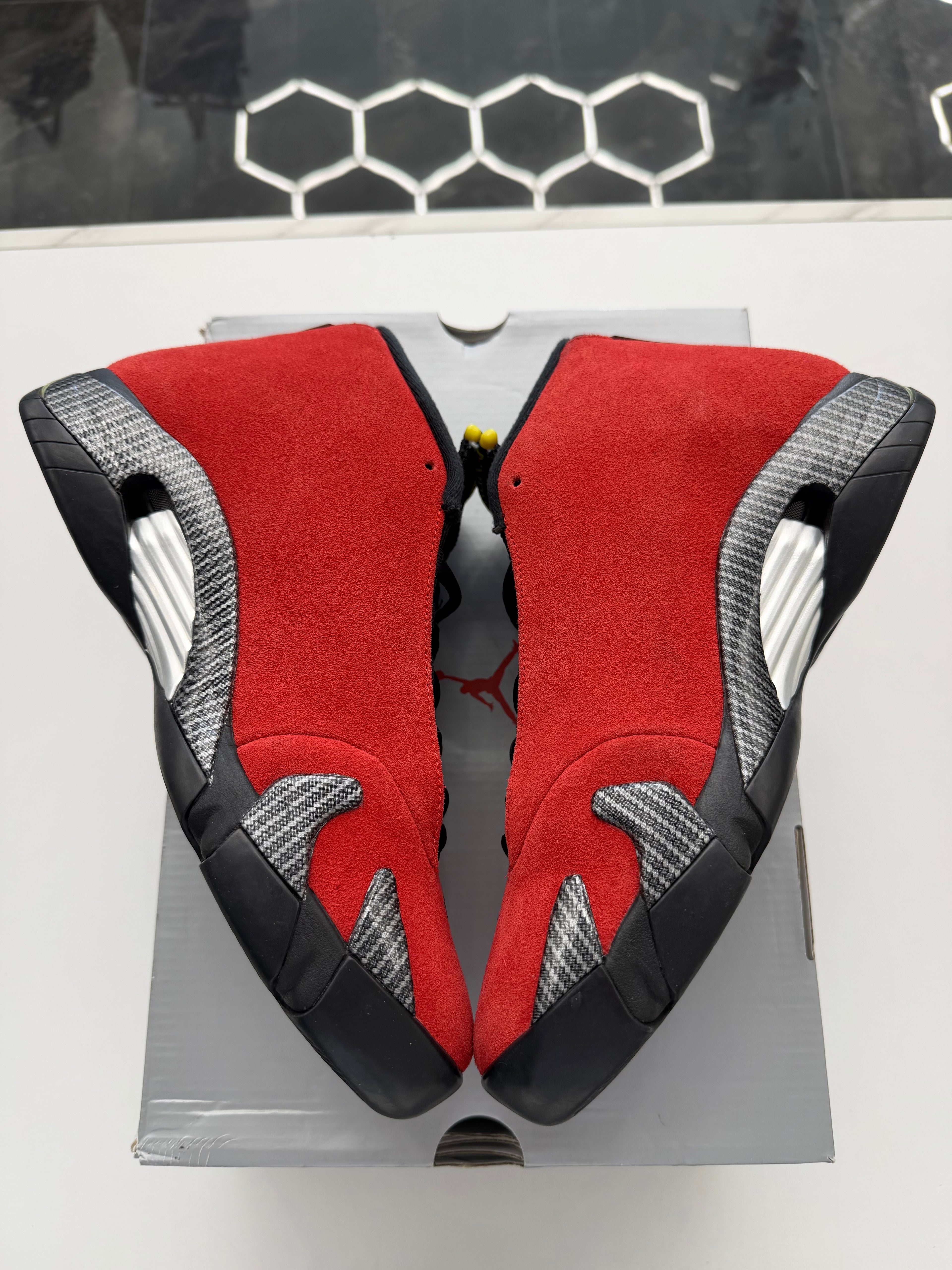 Jordan 14 Retro Ferrari (2025)