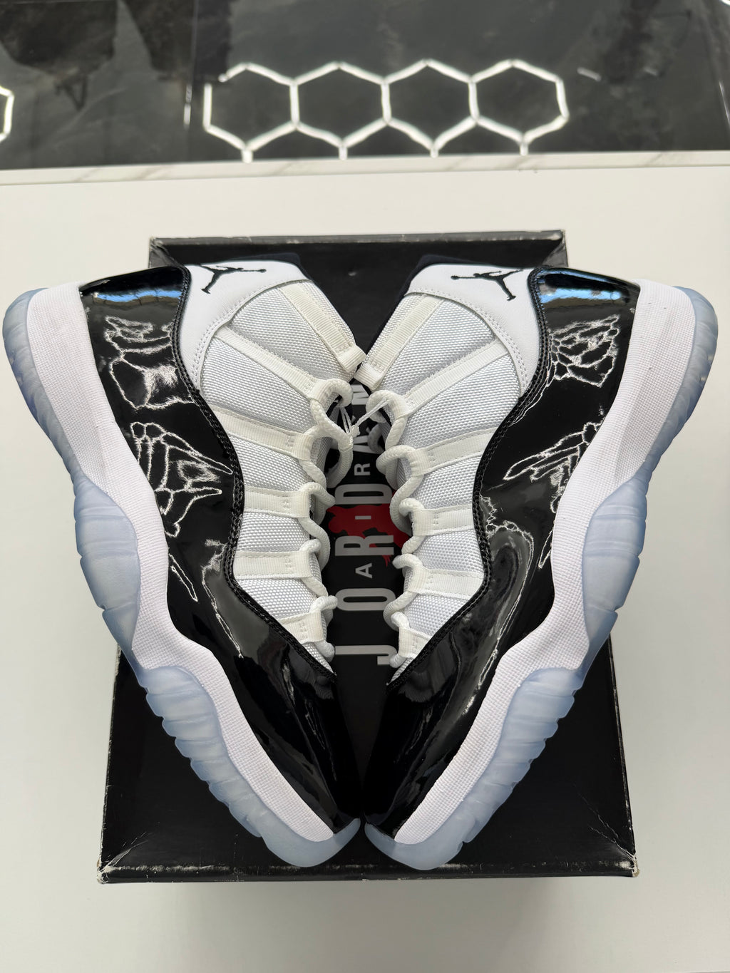 Jordan 11 Retro Concord (2018)