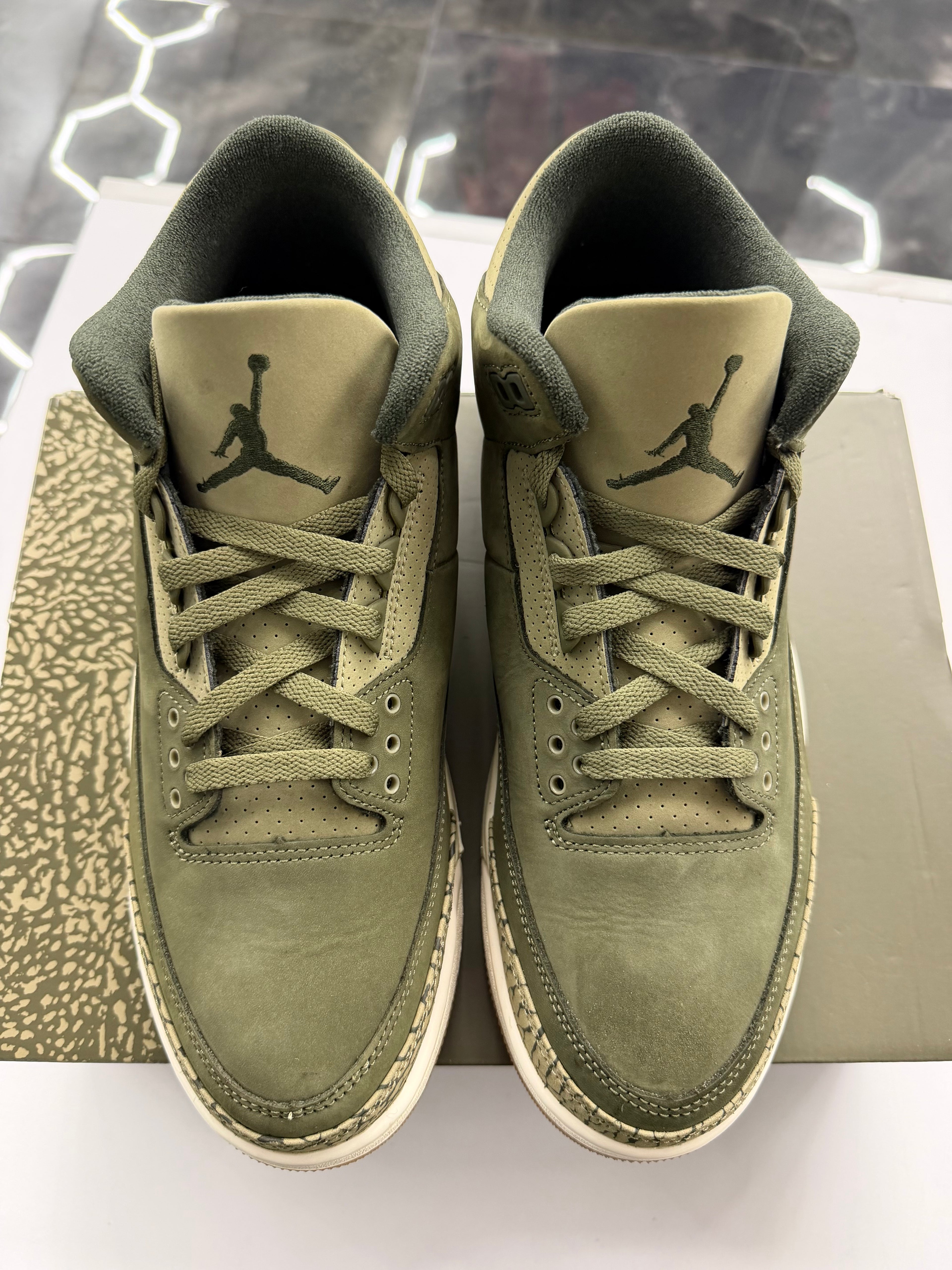 Jordan 3 Retro Family Affair