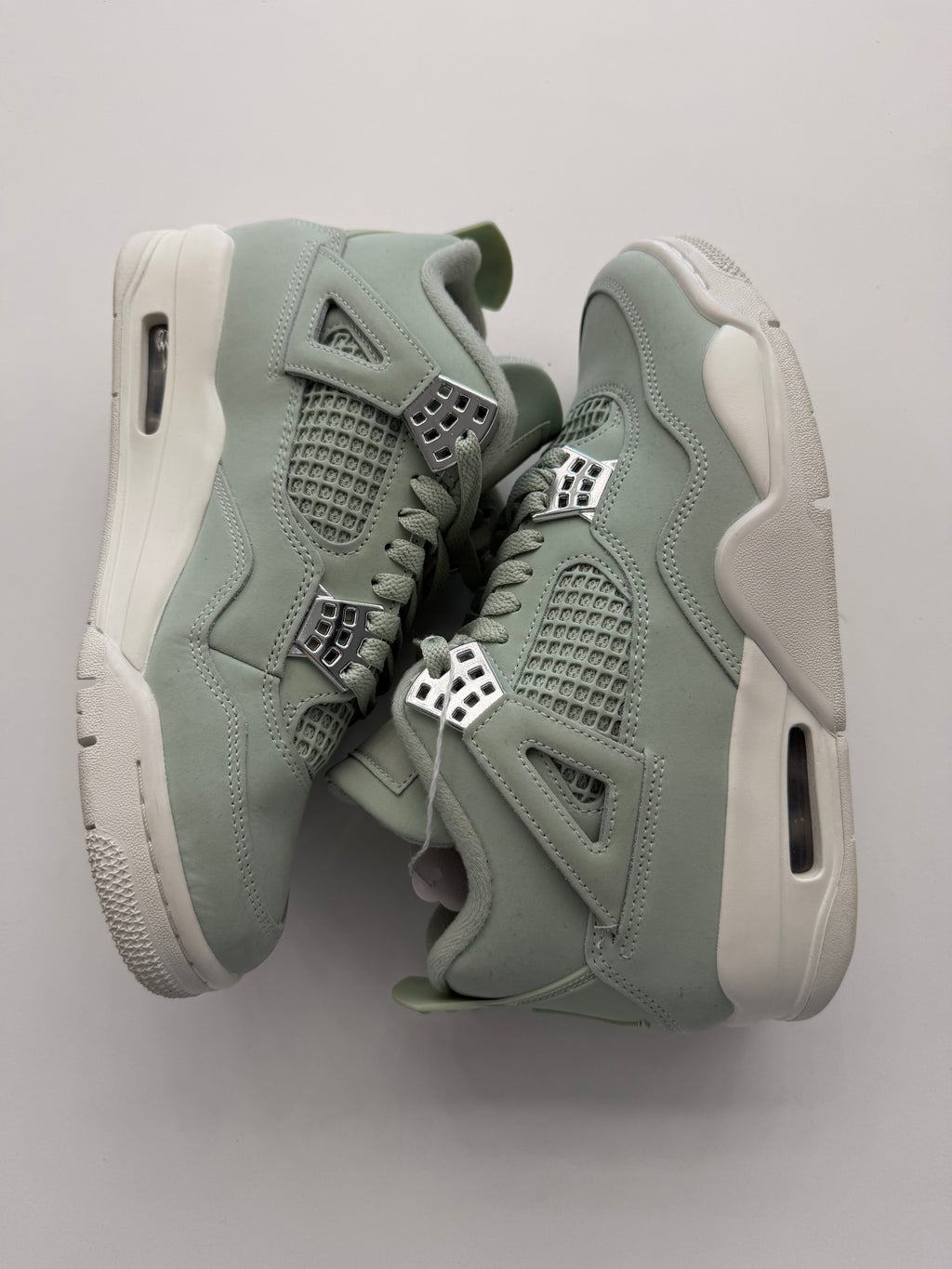 Jordan 4 Retro Seafoam (NO BOX)